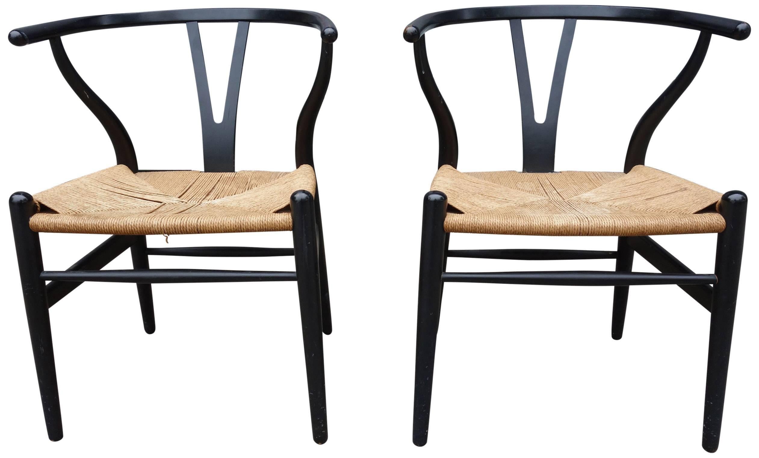 Midcentury Hans Wegner Wishbone Chairs 1