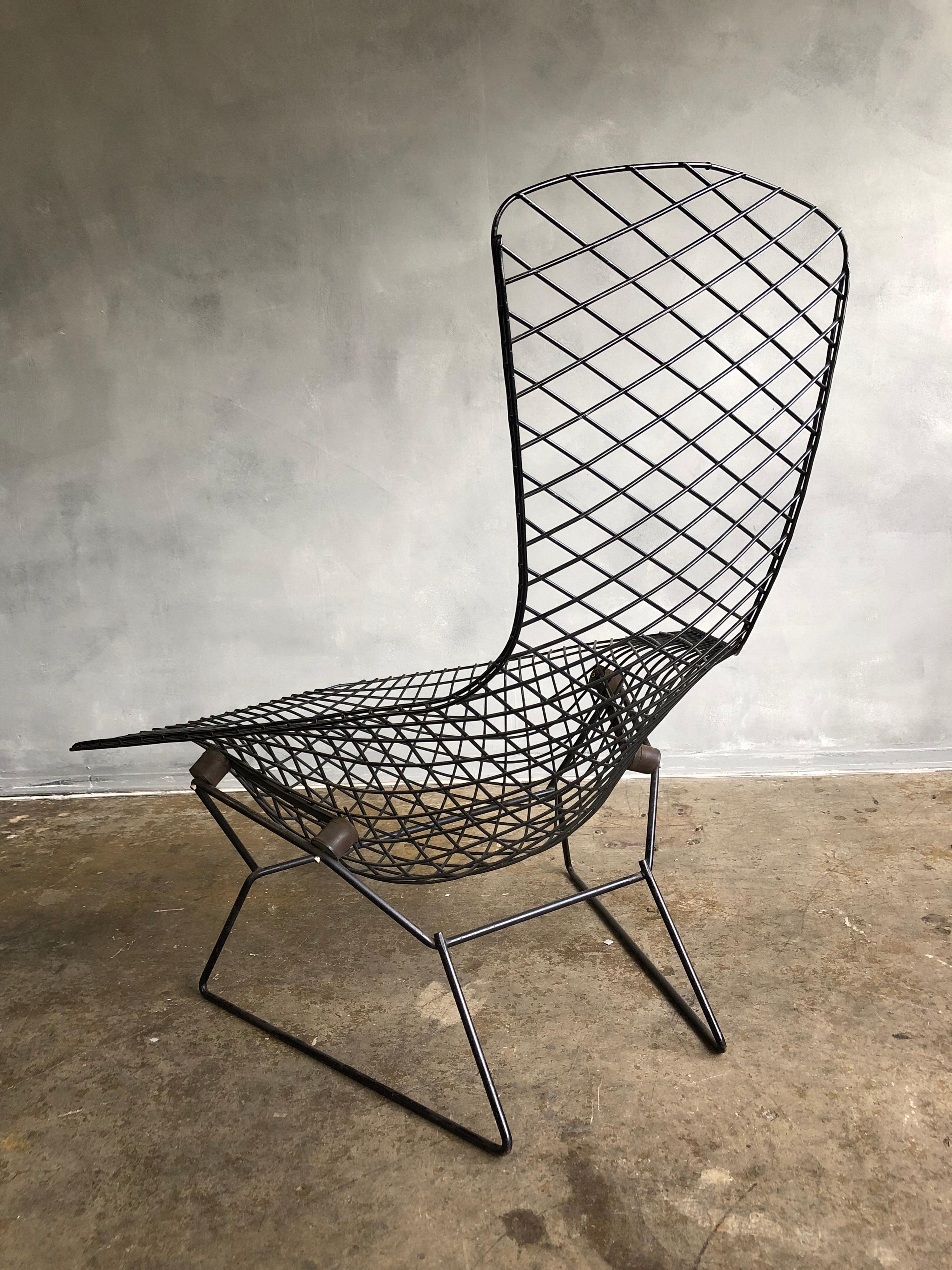 Midcentury Harry Bertoia Bird Chair In Good Condition In BROOKLYN, NY