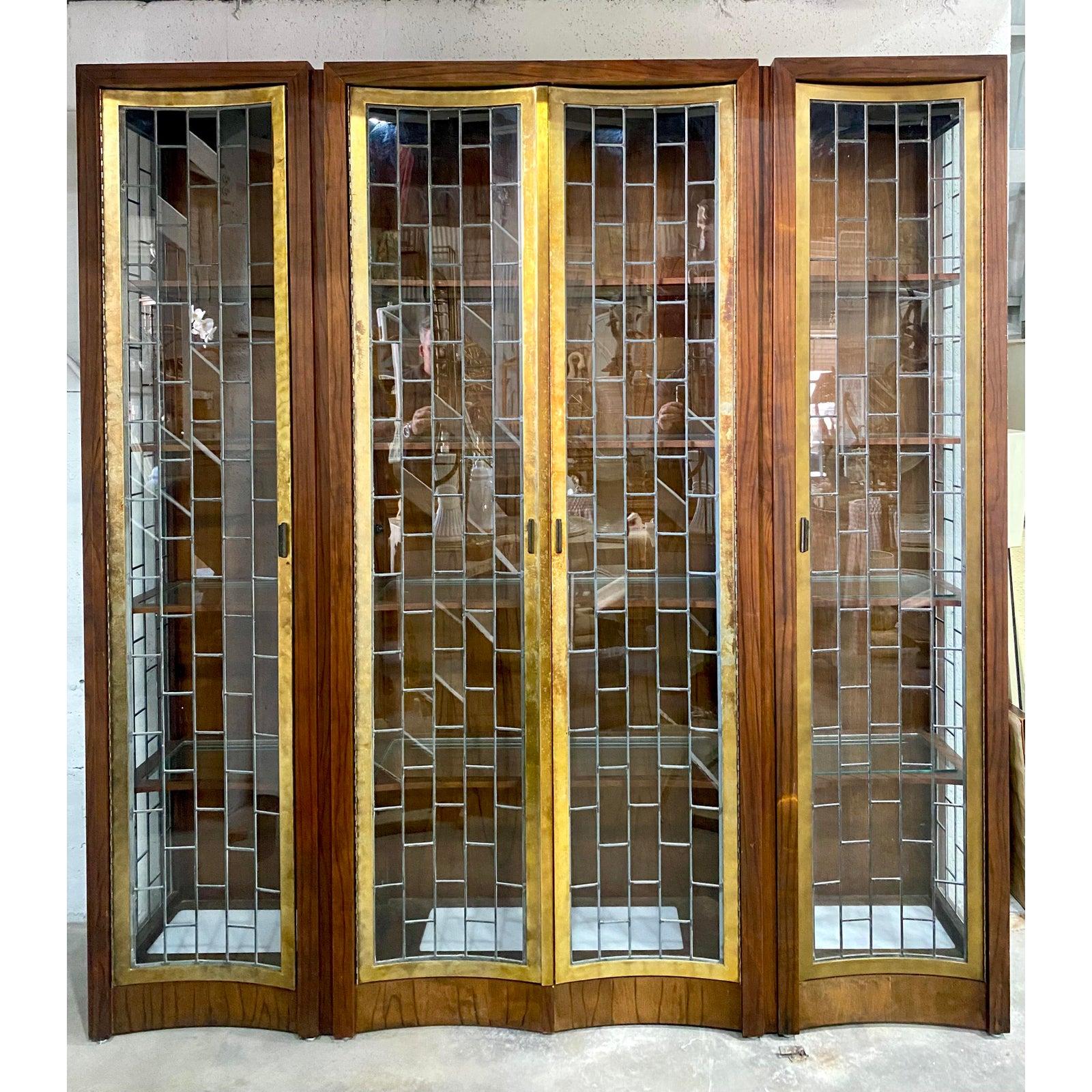 Midcentury Heritage Leaded Glass Etagere In Good Condition In west palm beach, FL