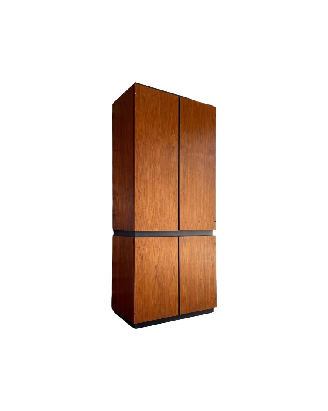 Seldom seen upright HiFi record cabinet stack in American black walnut. Built by Barzilay in California, circa 1970. Solid brass scissor hinges allow the four cabinet doors to open fully and stow flush with the sides of the cabinet. Three