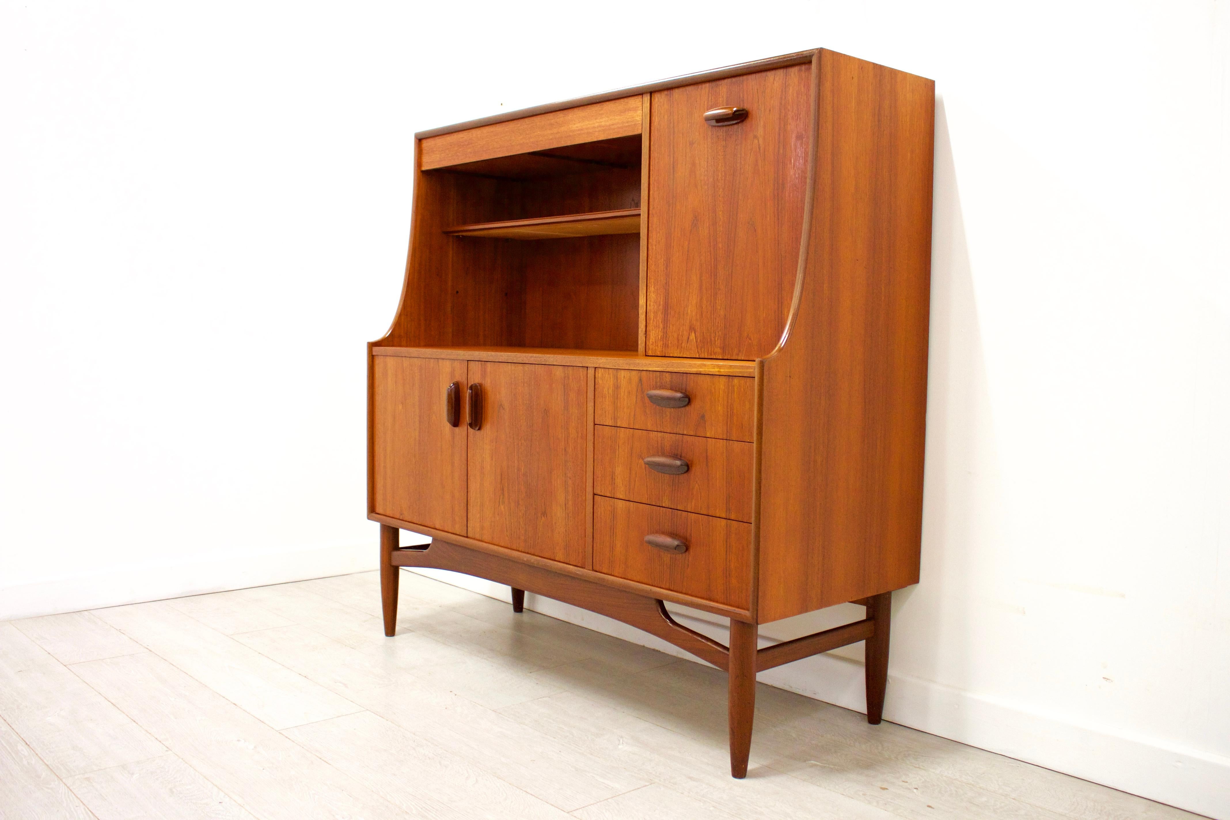 g plan highboard