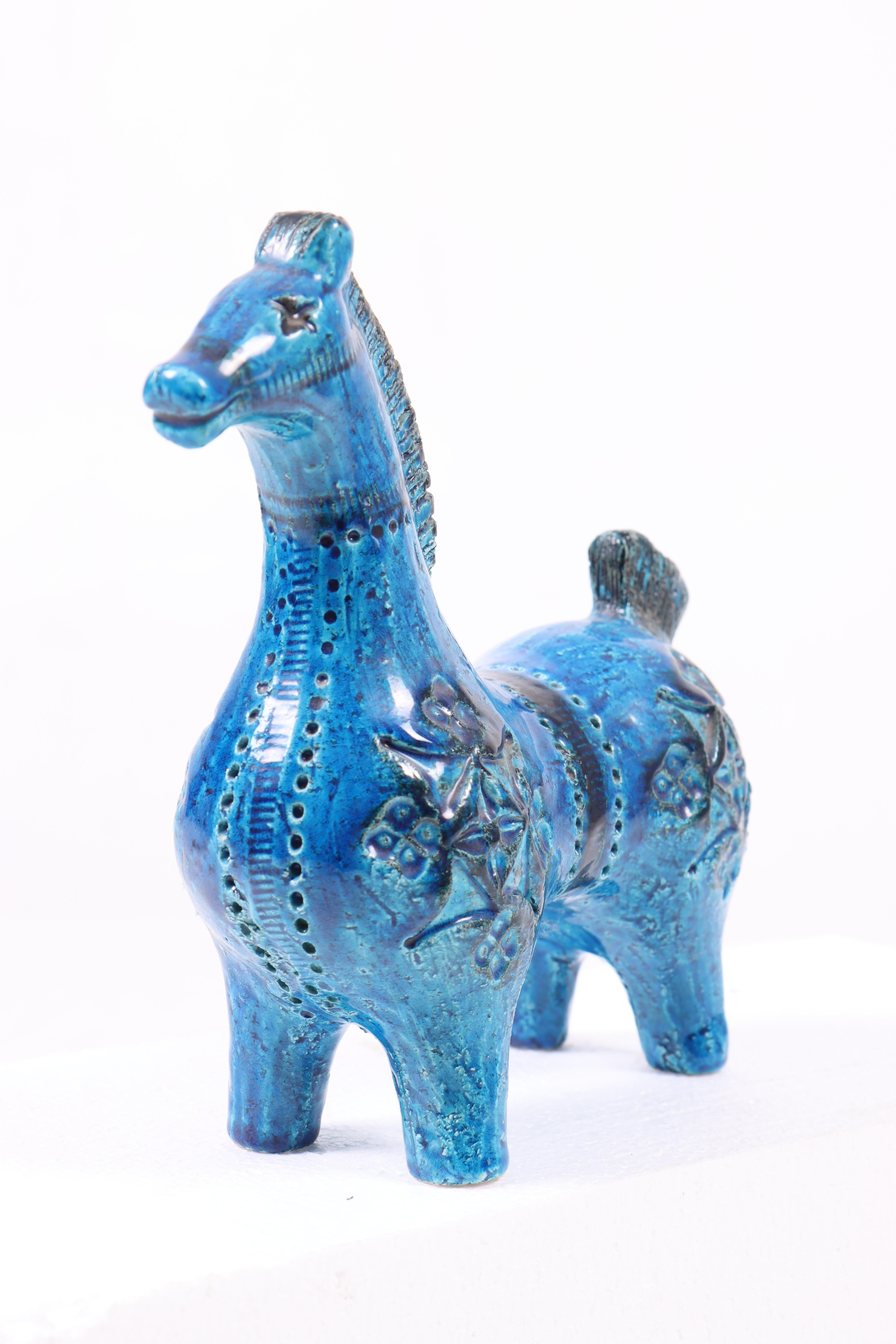 Figura de caballo en cerámica, diseñada por Aldo Londi y fabricada por Bitossi, fabricada en Italia en la década de 1960. Gran estado original.