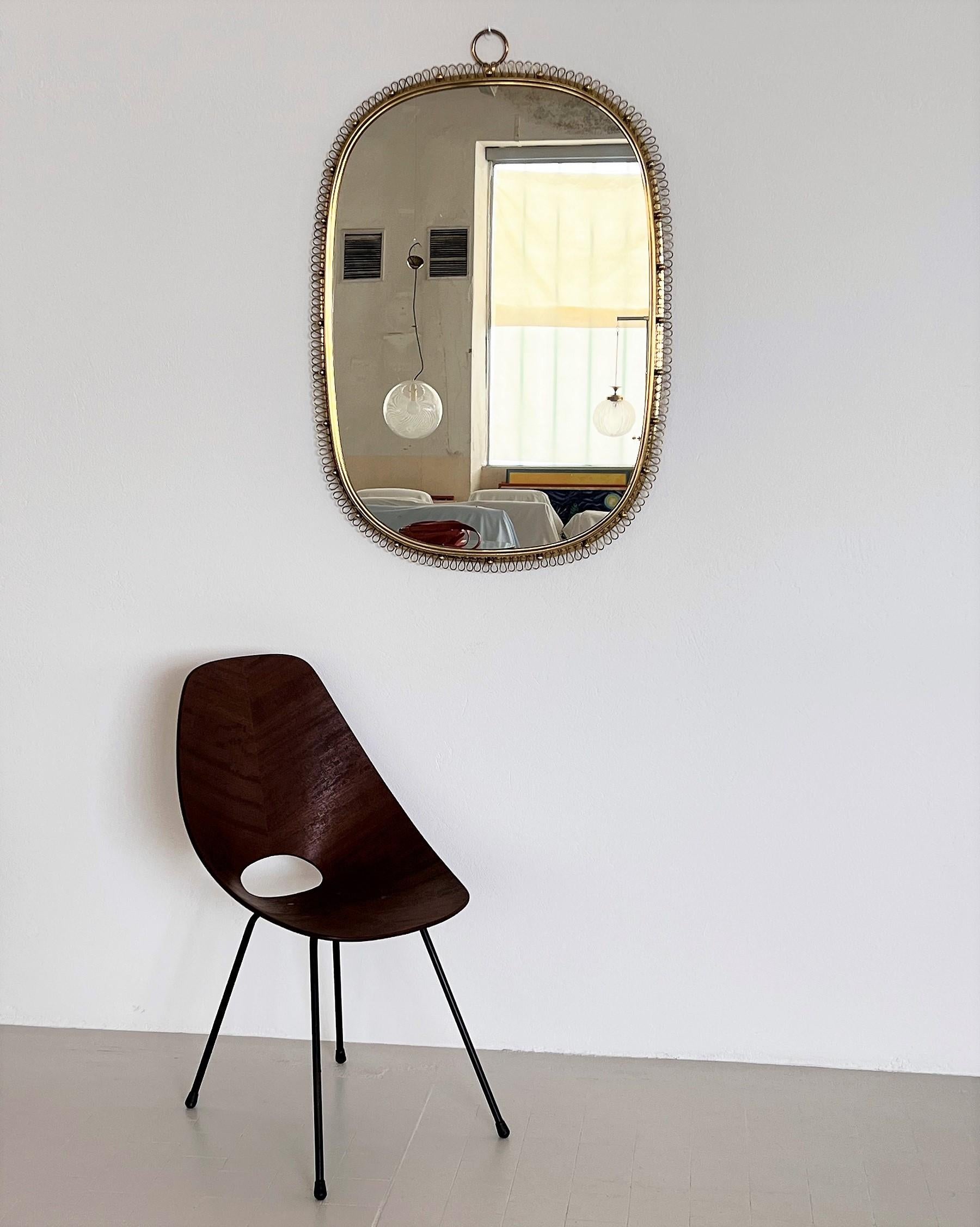 Midcentury Huge Loop Wall Mirror in Brass by Josef Frank for Svenskt Tenn, 1960 In Good Condition In Morazzone, Varese