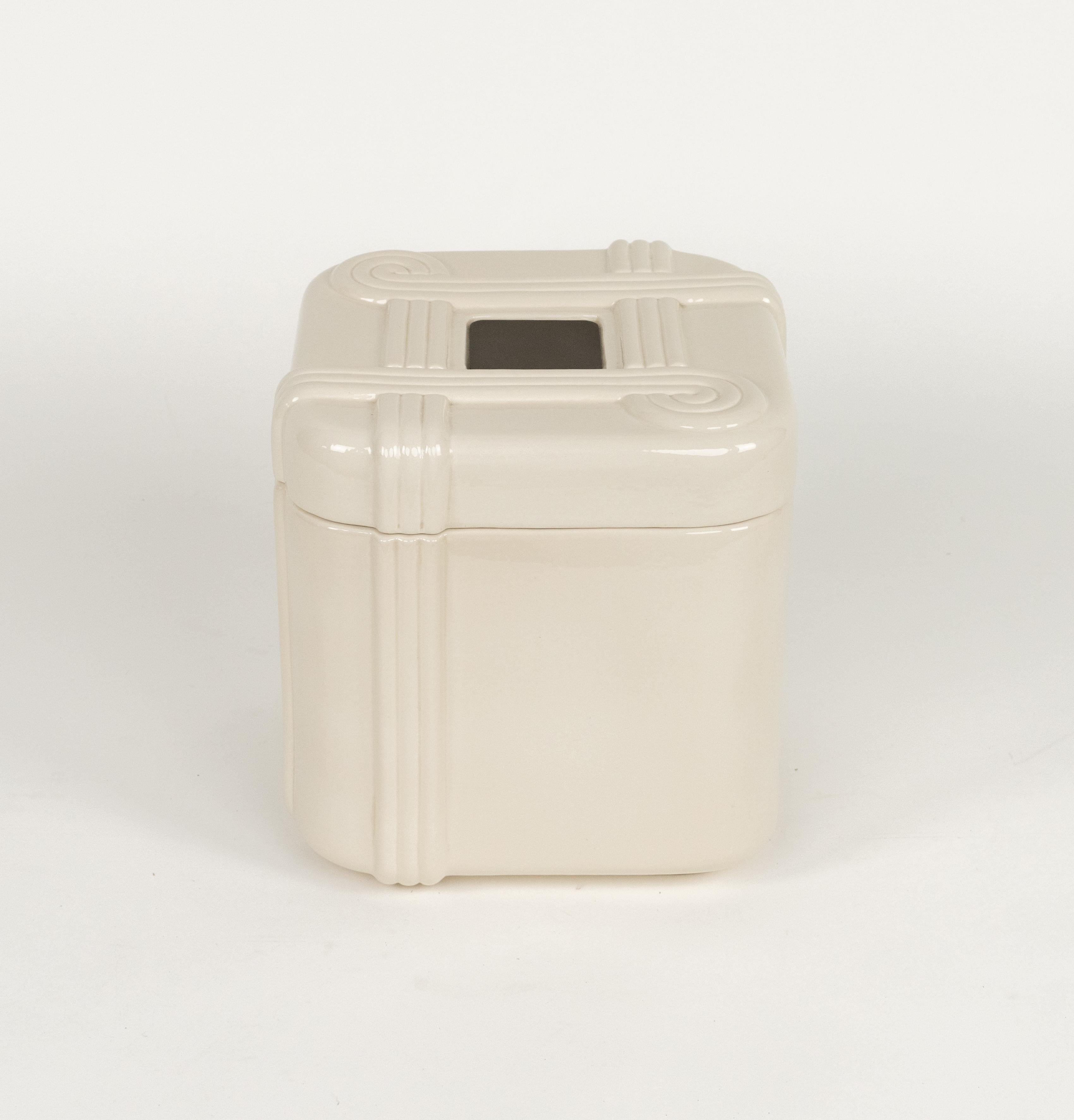Midcentury Ice Bucket in Ceramic and Brass by Tommaso Barbi, Italy 1970s For Sale 3