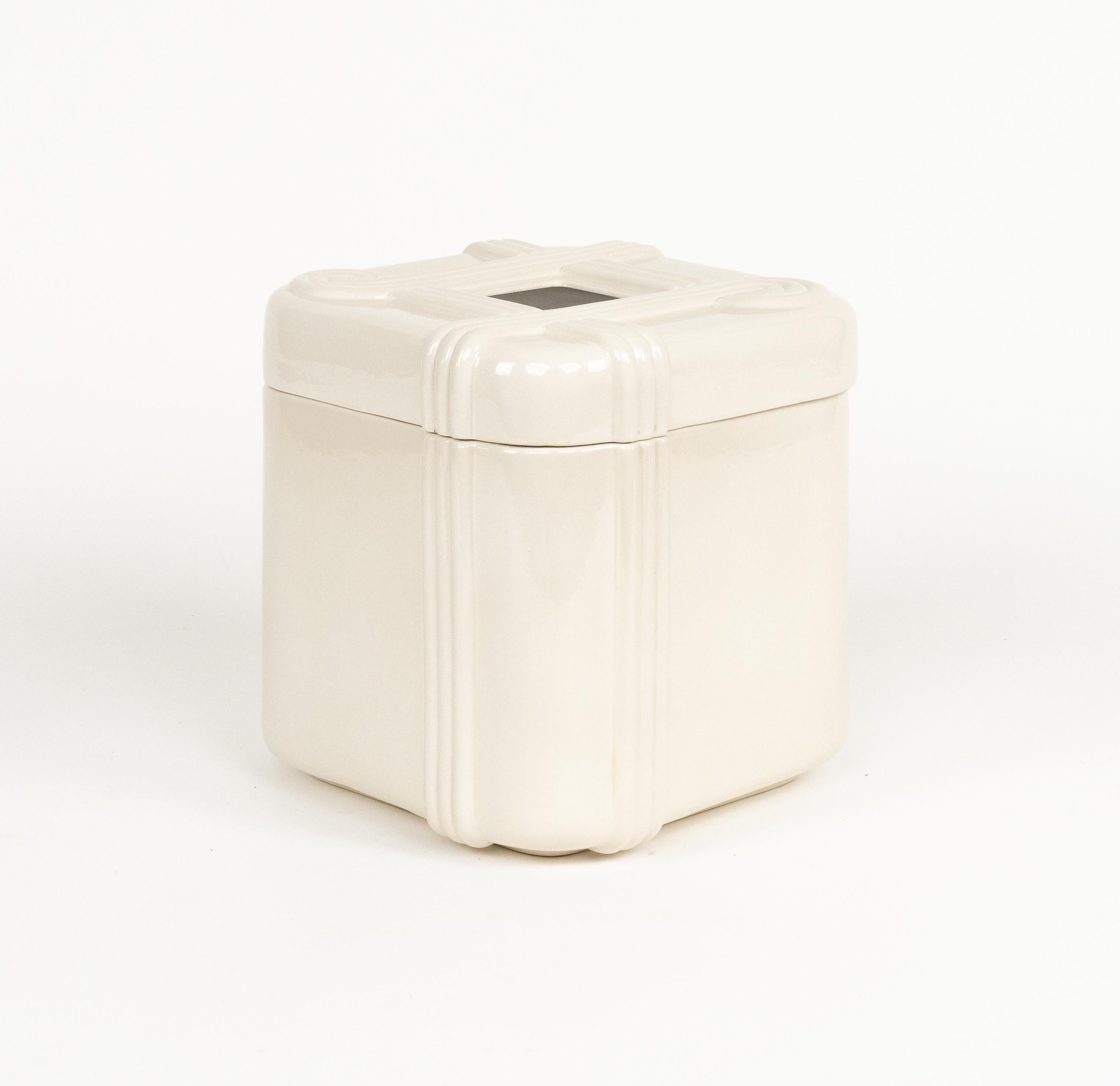 Mid-Century Modern Midcentury Ice Bucket in Ceramic and Brass by Tommaso Barbi, Italy 1970s For Sale