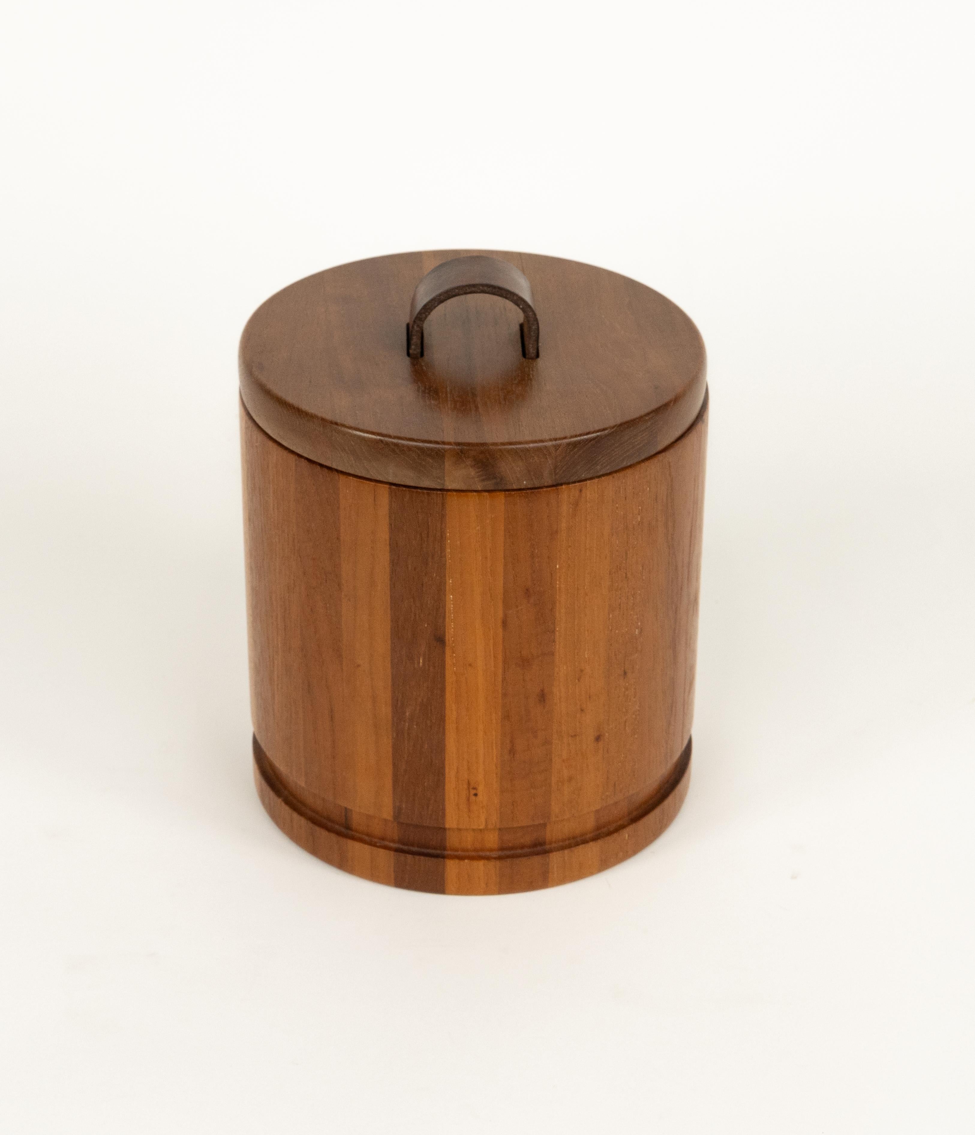 Mid-Century Modern Midcentury Ice Bucket in Wood and Leather by Luthje, Denmark 1960s For Sale