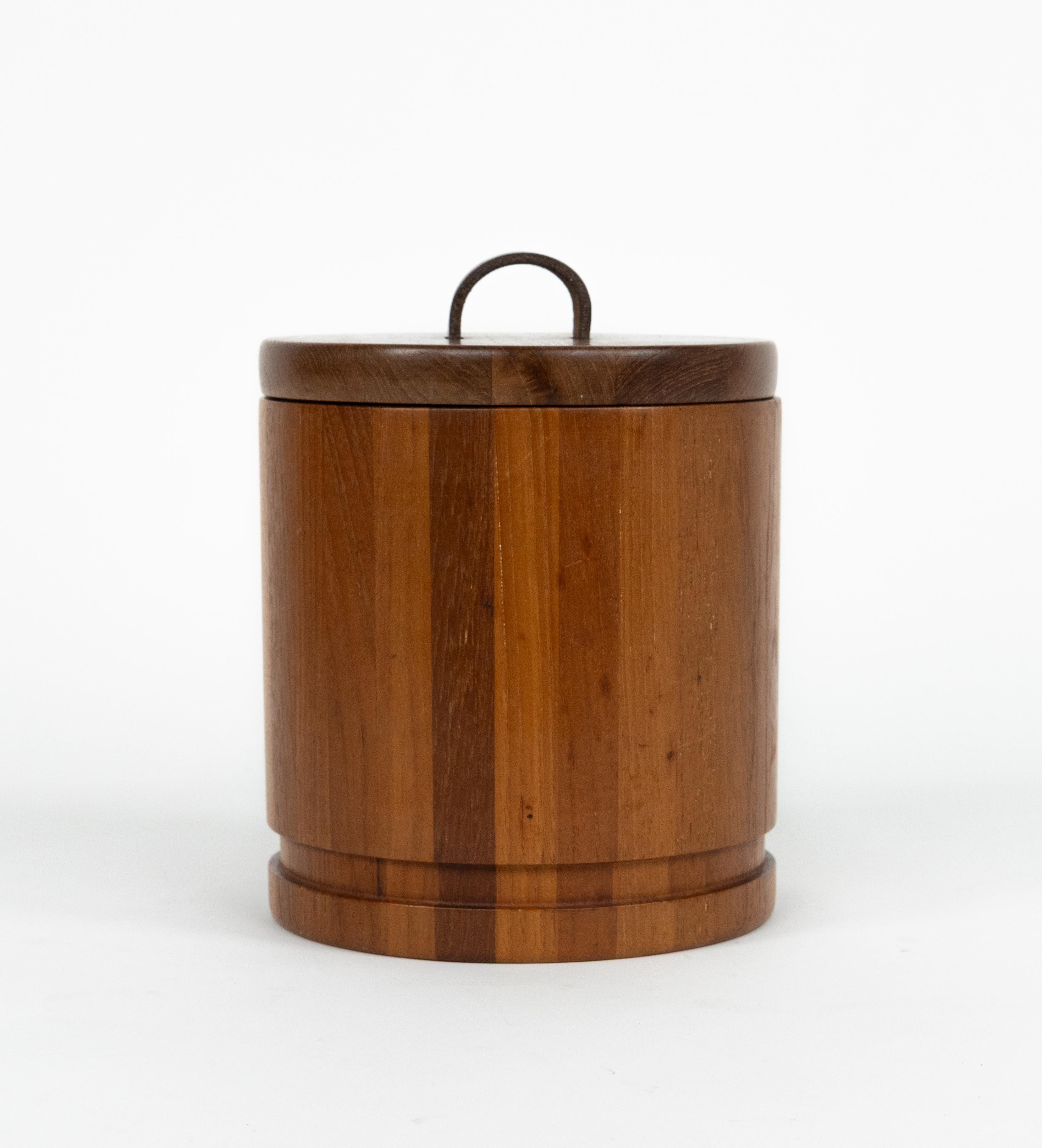 Danish Midcentury Ice Bucket in Wood and Leather by Luthje, Denmark 1960s For Sale