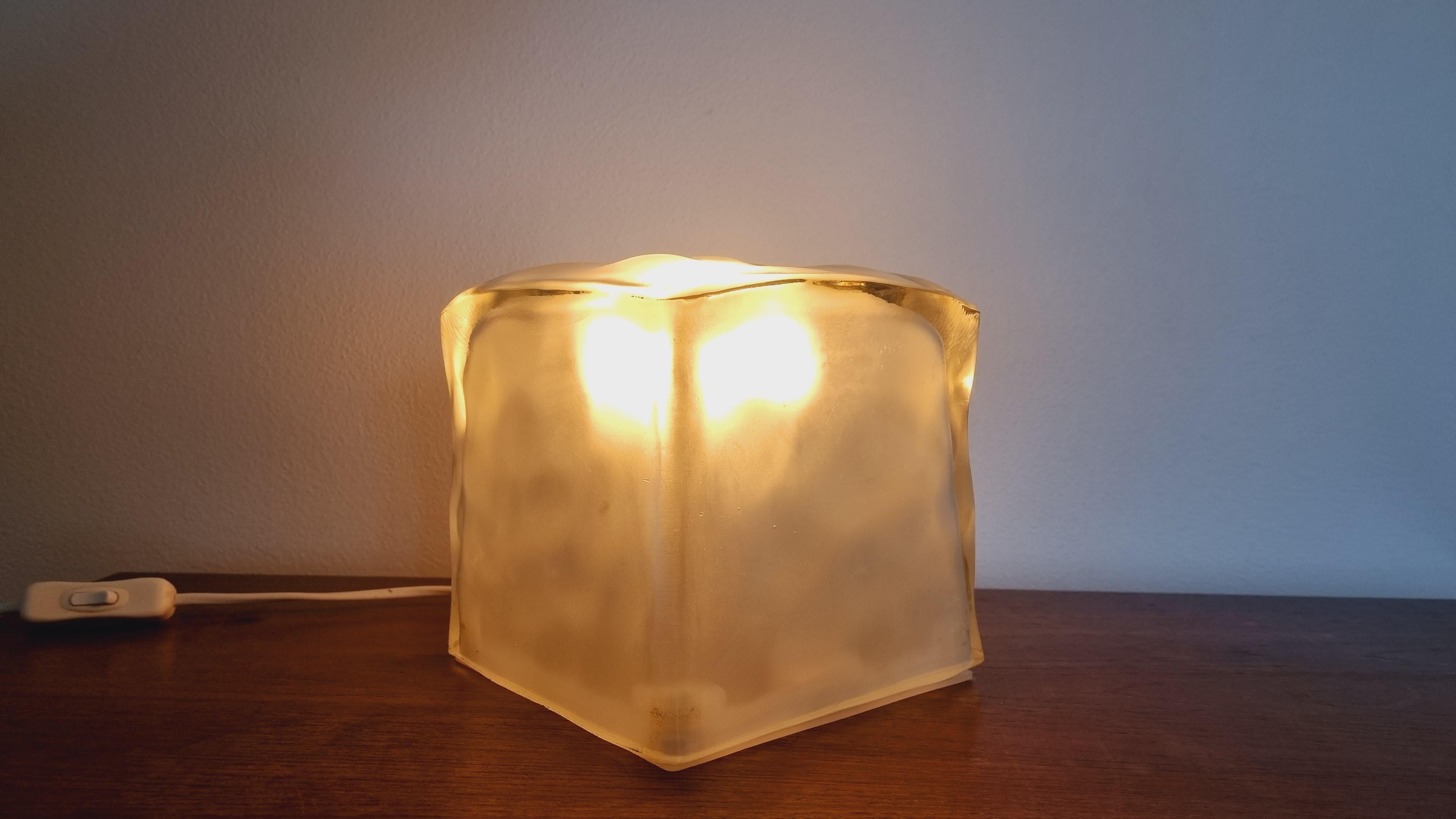 Midcentury Ice Glass Cube Table Lamp IVIKEN, Ikea, Sweden, 1980s For Sale 3