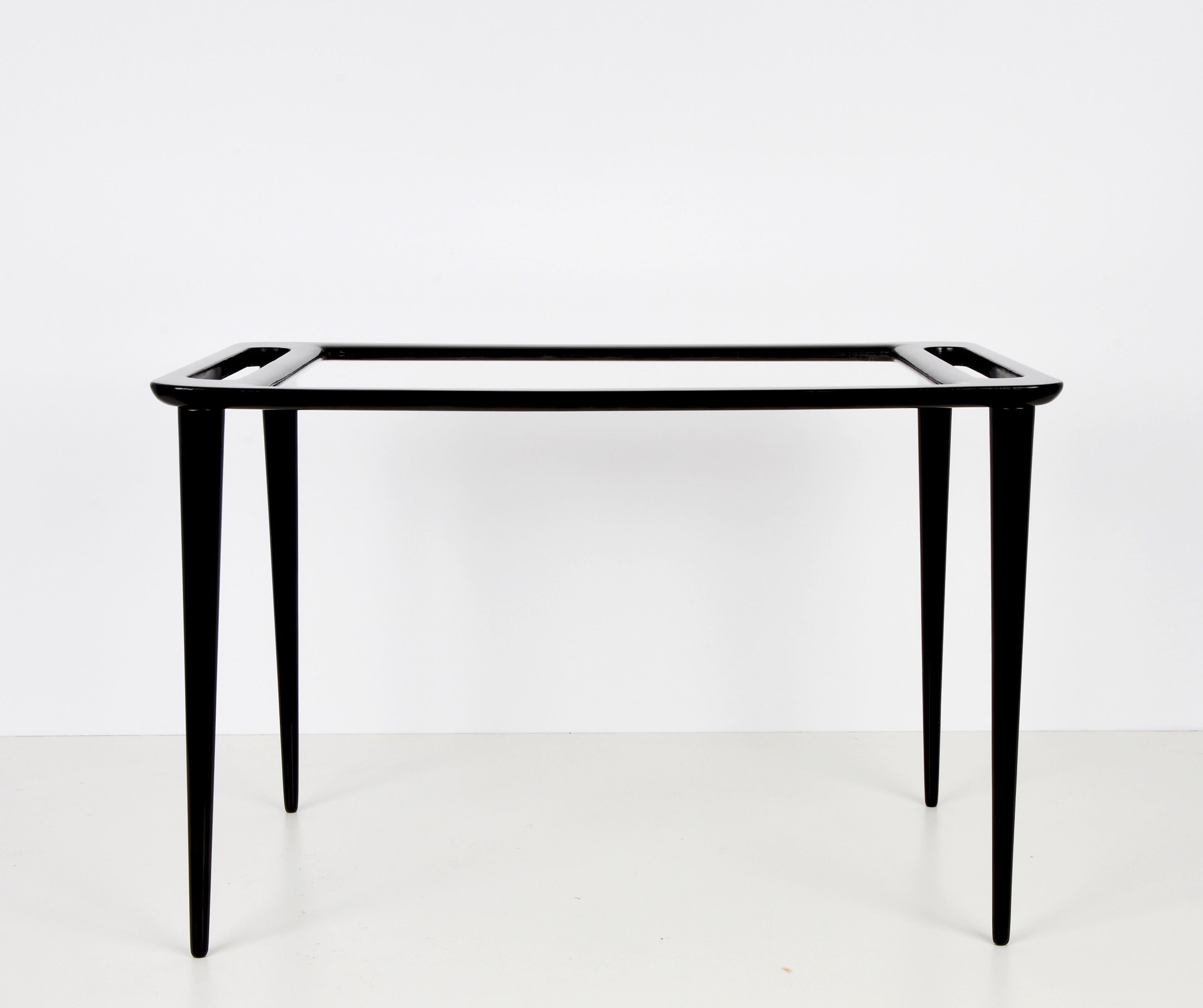 European Midcentury Ico Parisi Ebonized Wood Coffee Table with Crystal Glass, 1950s For Sale