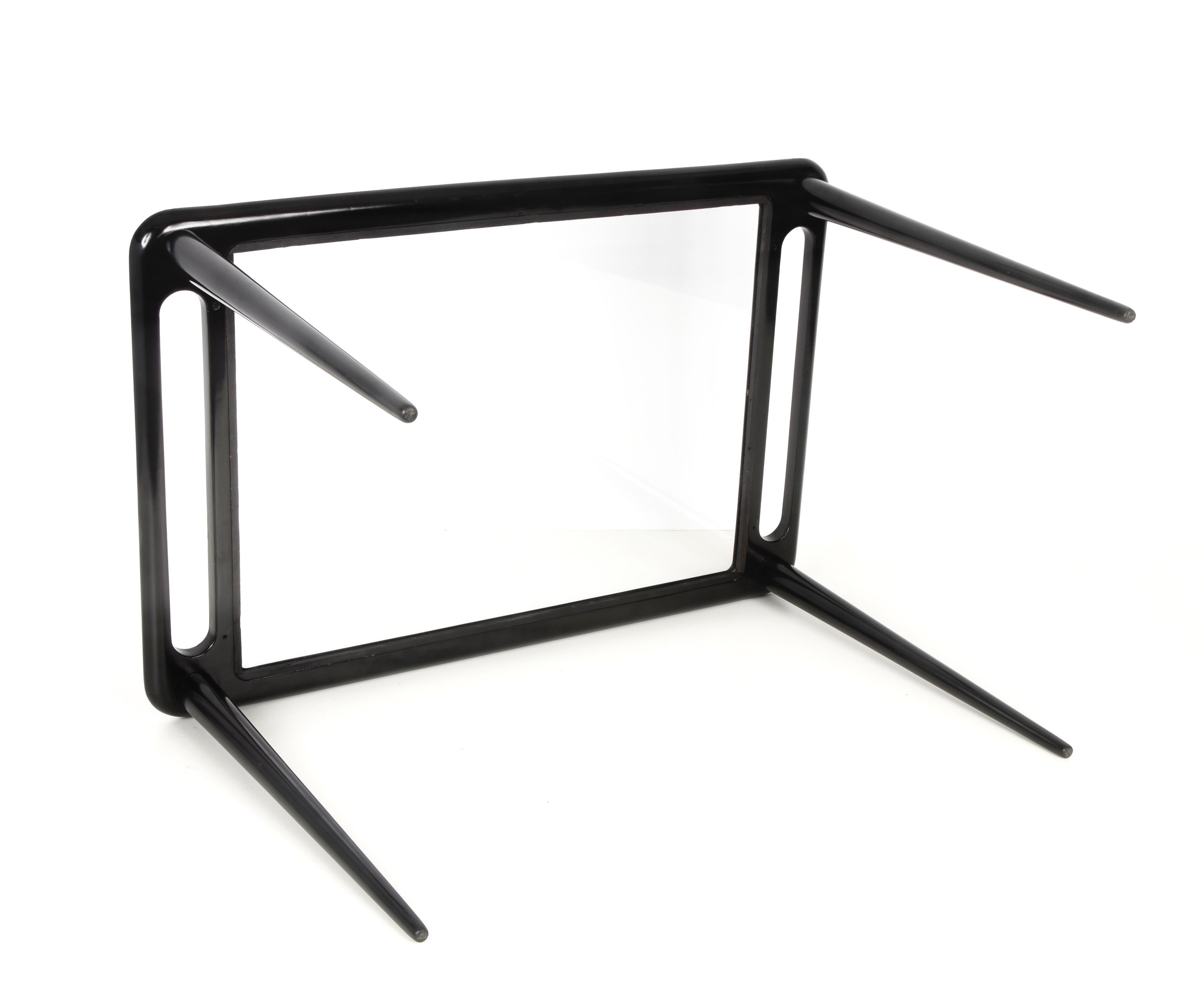 Mesa baja de madera ebonizada Ico Parisi de mediados de siglo con cristal, años 50 Ebonizado en venta