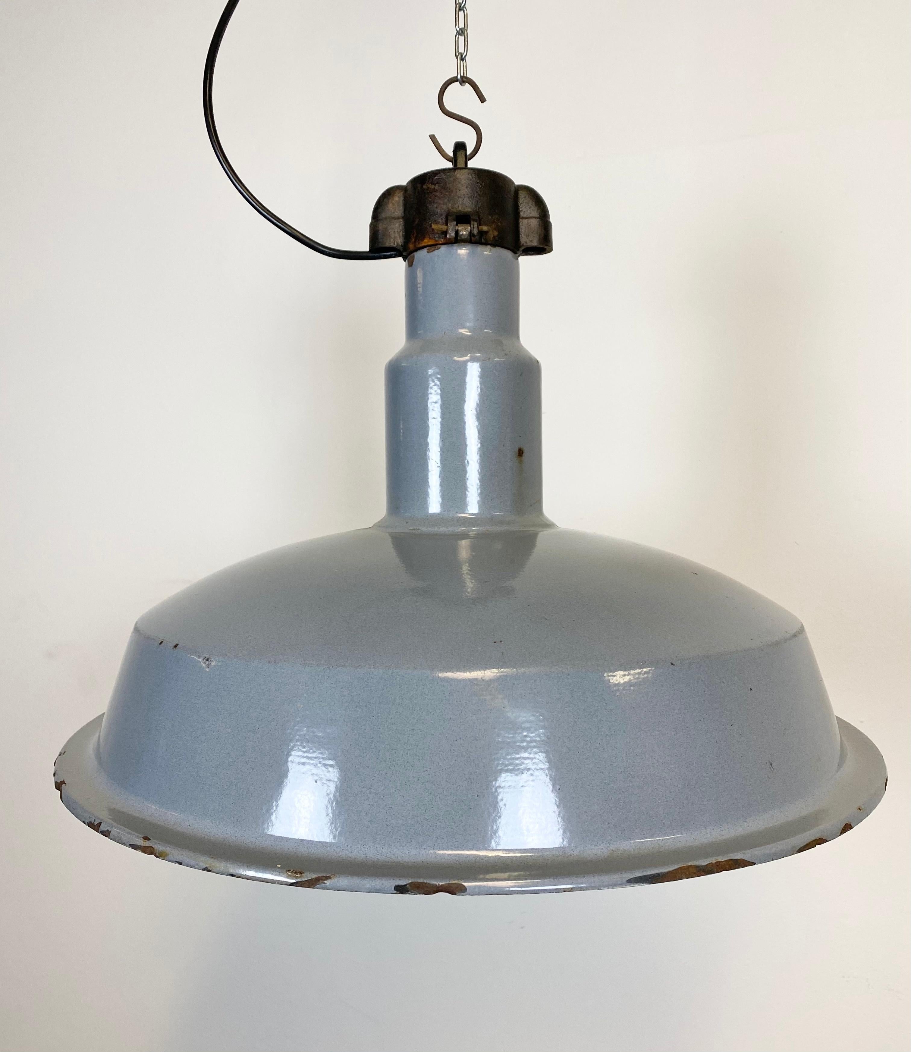 Cast Midcentury Industrial Grey Enameled Factory Lamp, 1950s