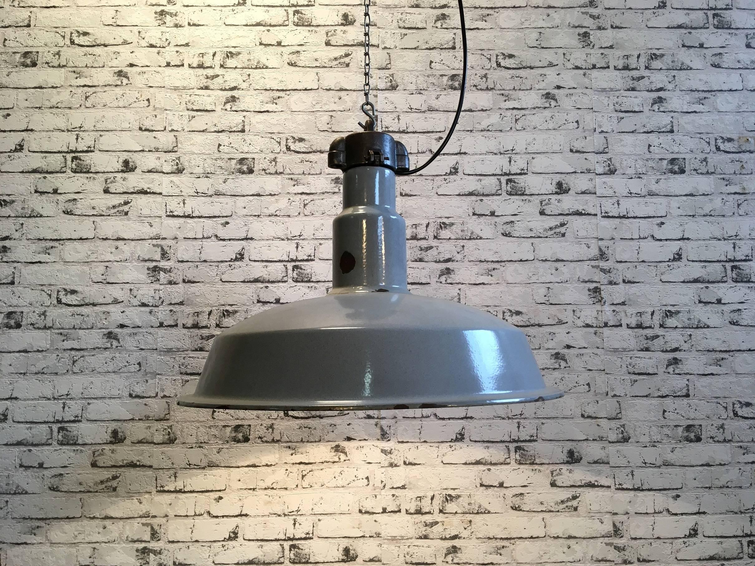 Midcentury Industrial Grey Enameled Factory Lamp 1