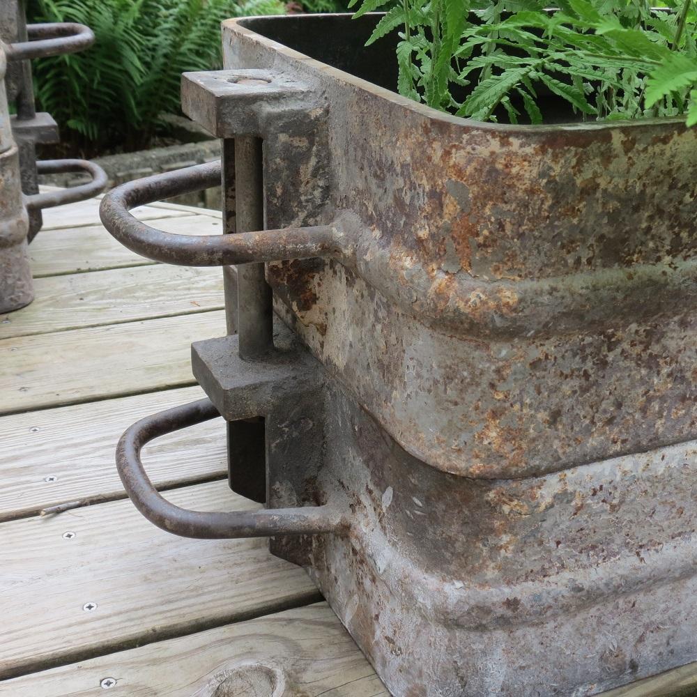 industrial planters