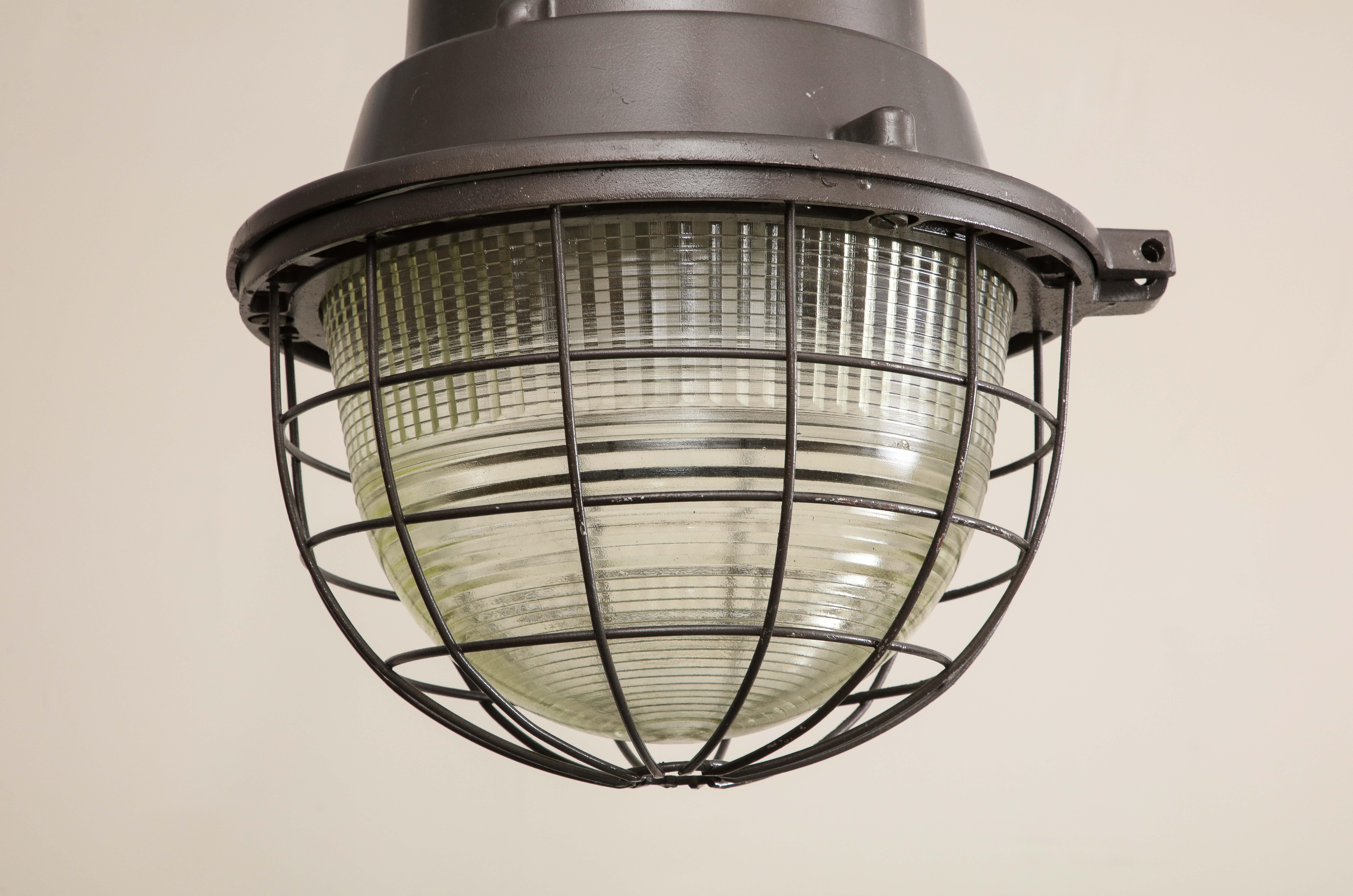 Industrial Pendant Light with Original Glass, c. 1940 For Sale 5