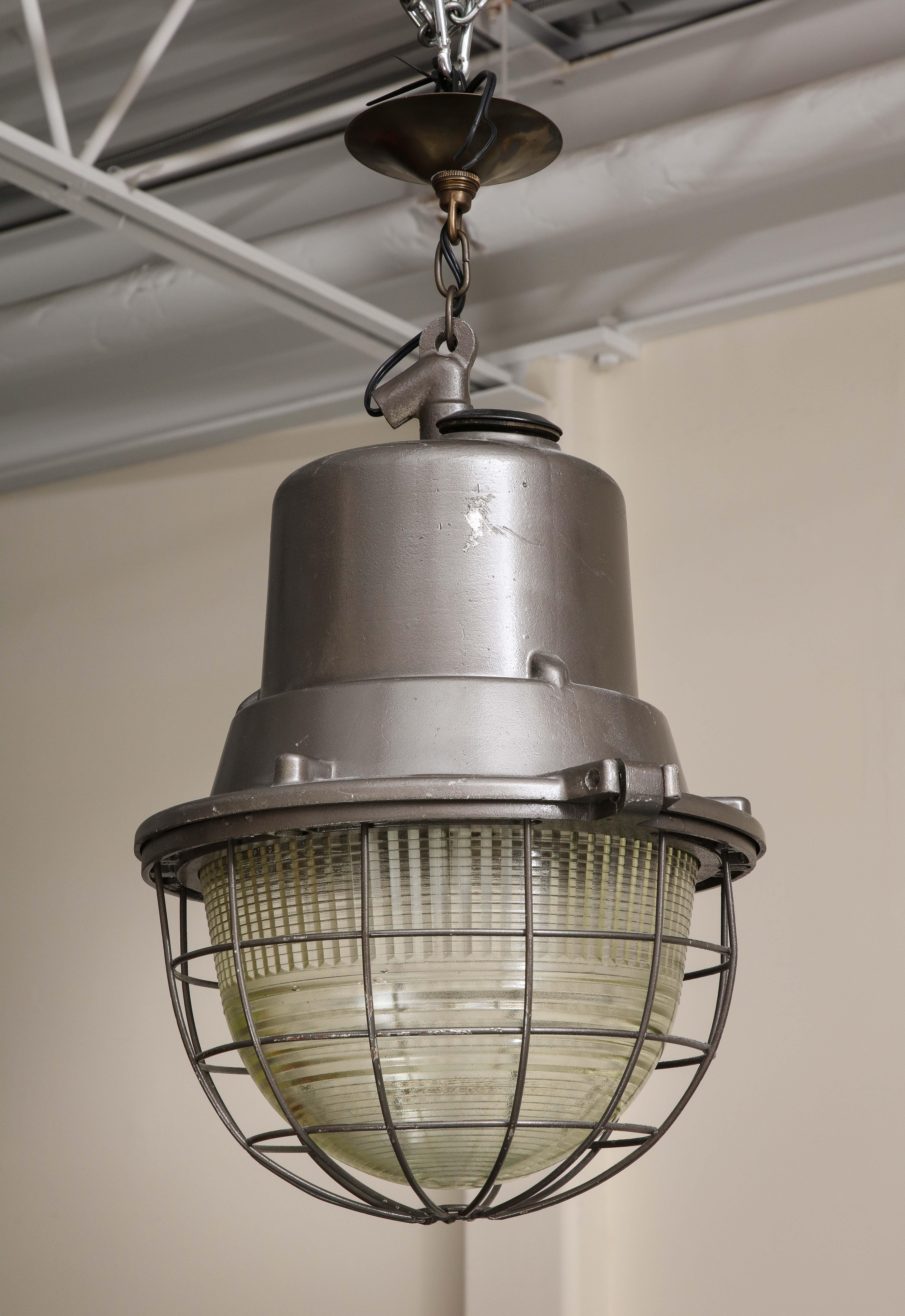 Industrial Pendant Light with Original Glass, c. 1940 For Sale 3