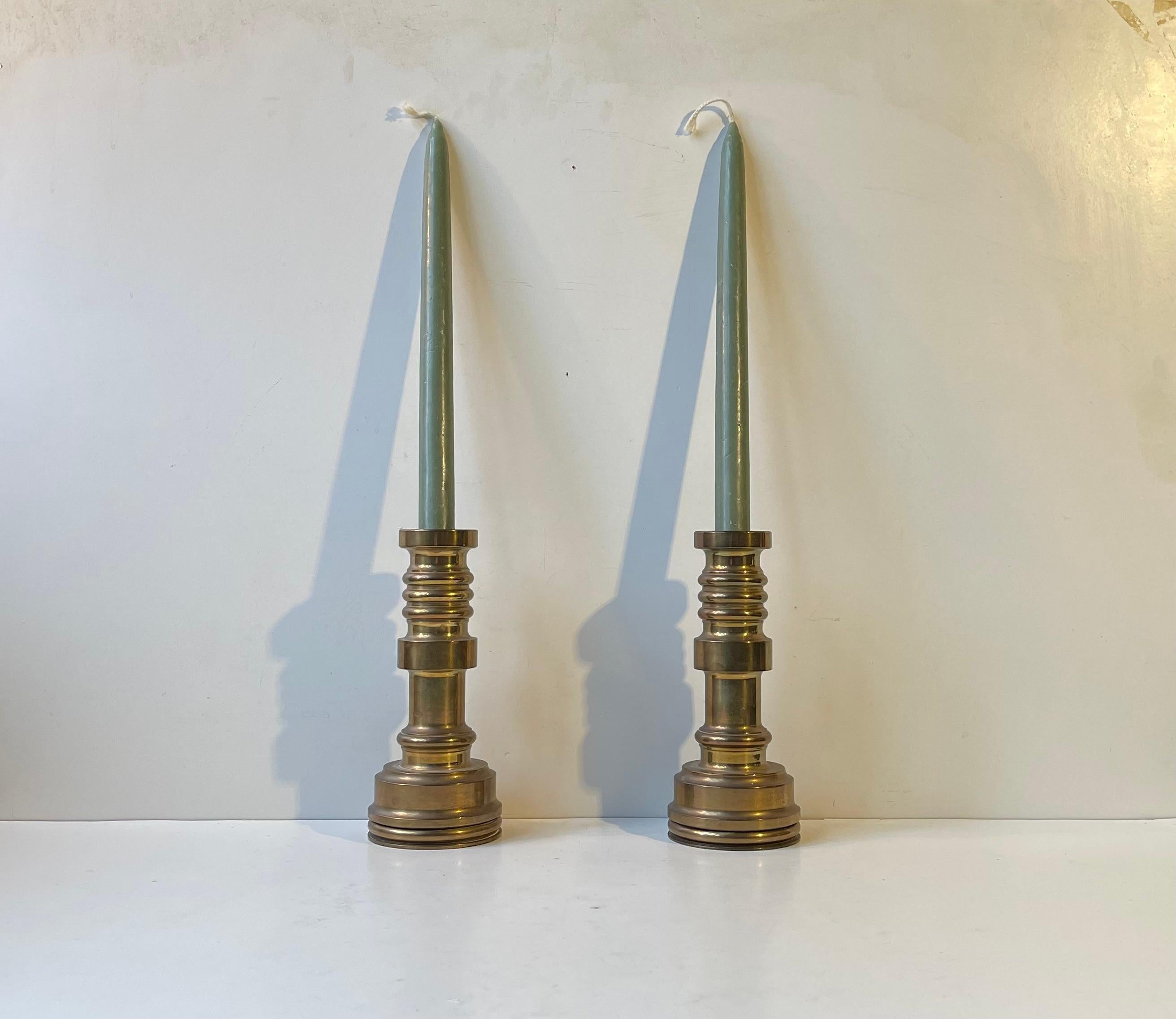 Industriale Candelieri in stile industriale del Medioevo in bronzo in vendita