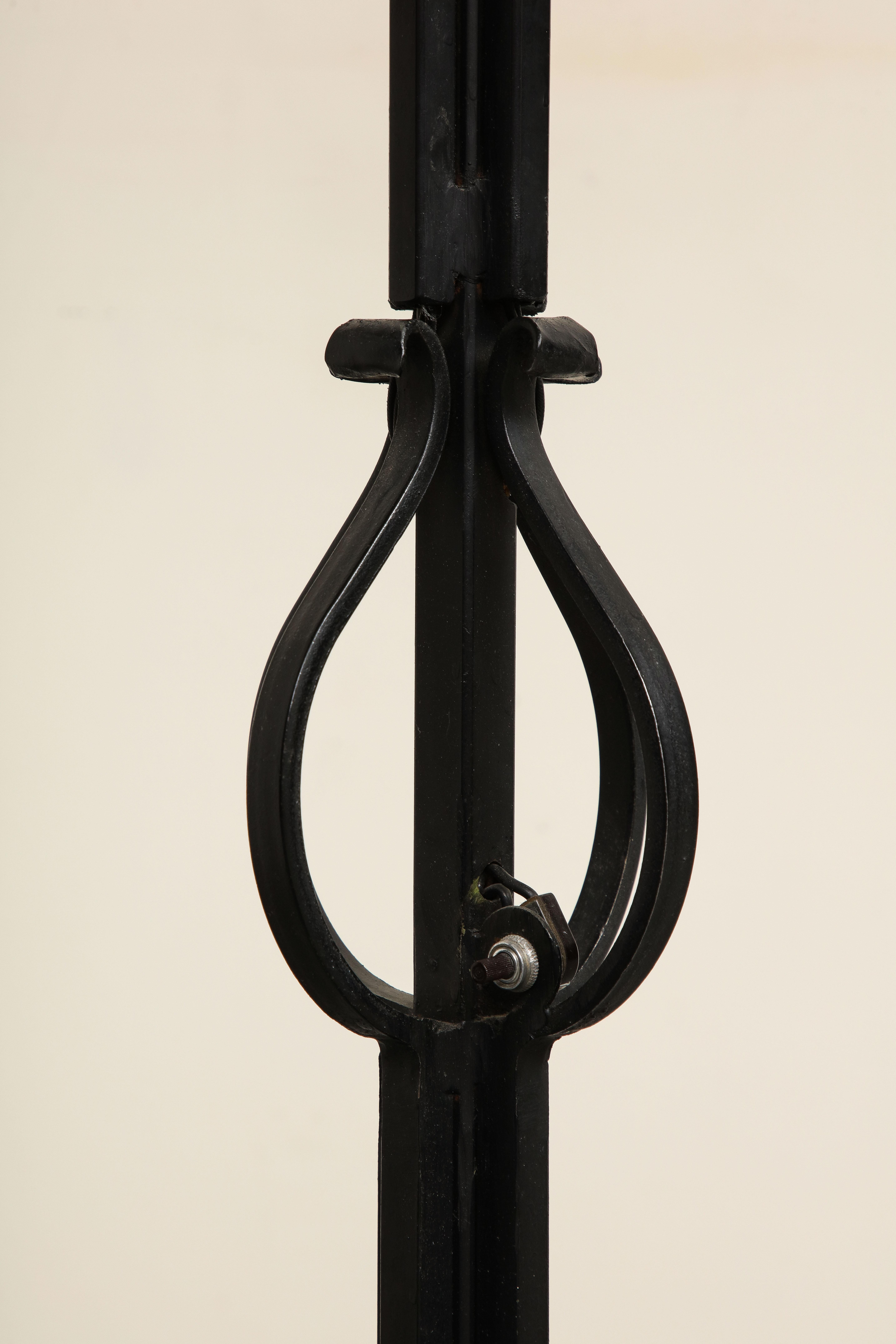 Midcentury Iron Candlestick Floor Lamp, attributed to Tommi Parzinger For Sale 6