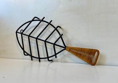 Untersetzer aus Eisen und Rattan aus der Jahrhundertmitte von Laurids Lonborg, 1960er Jahre