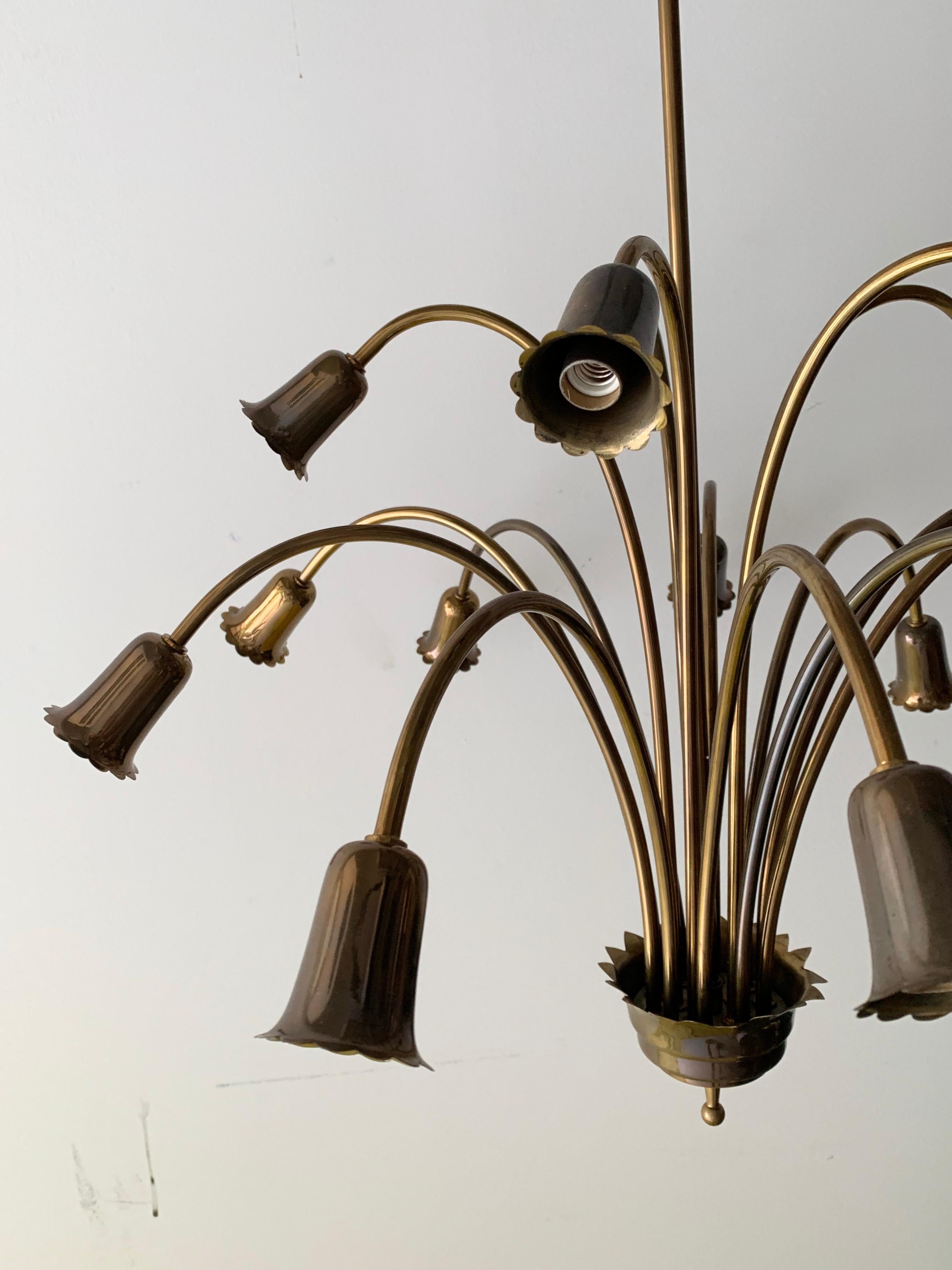Midcentury Italian 15-Arm Brass Chandelier In Good Condition In New York, NY