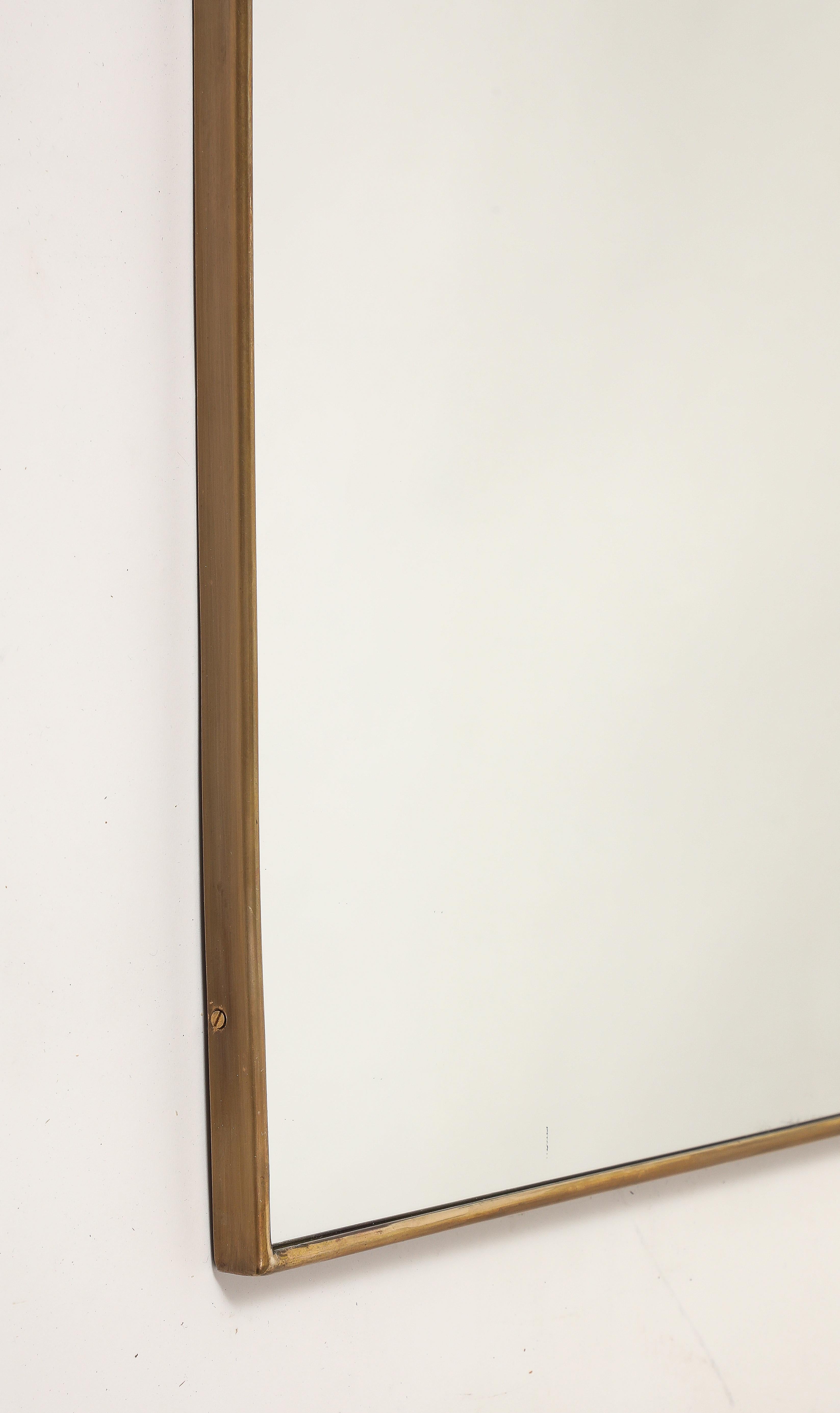 Miroir mural en laiton en forme d'arche, Italie du milieu du siècle, années 1950 en vente 2