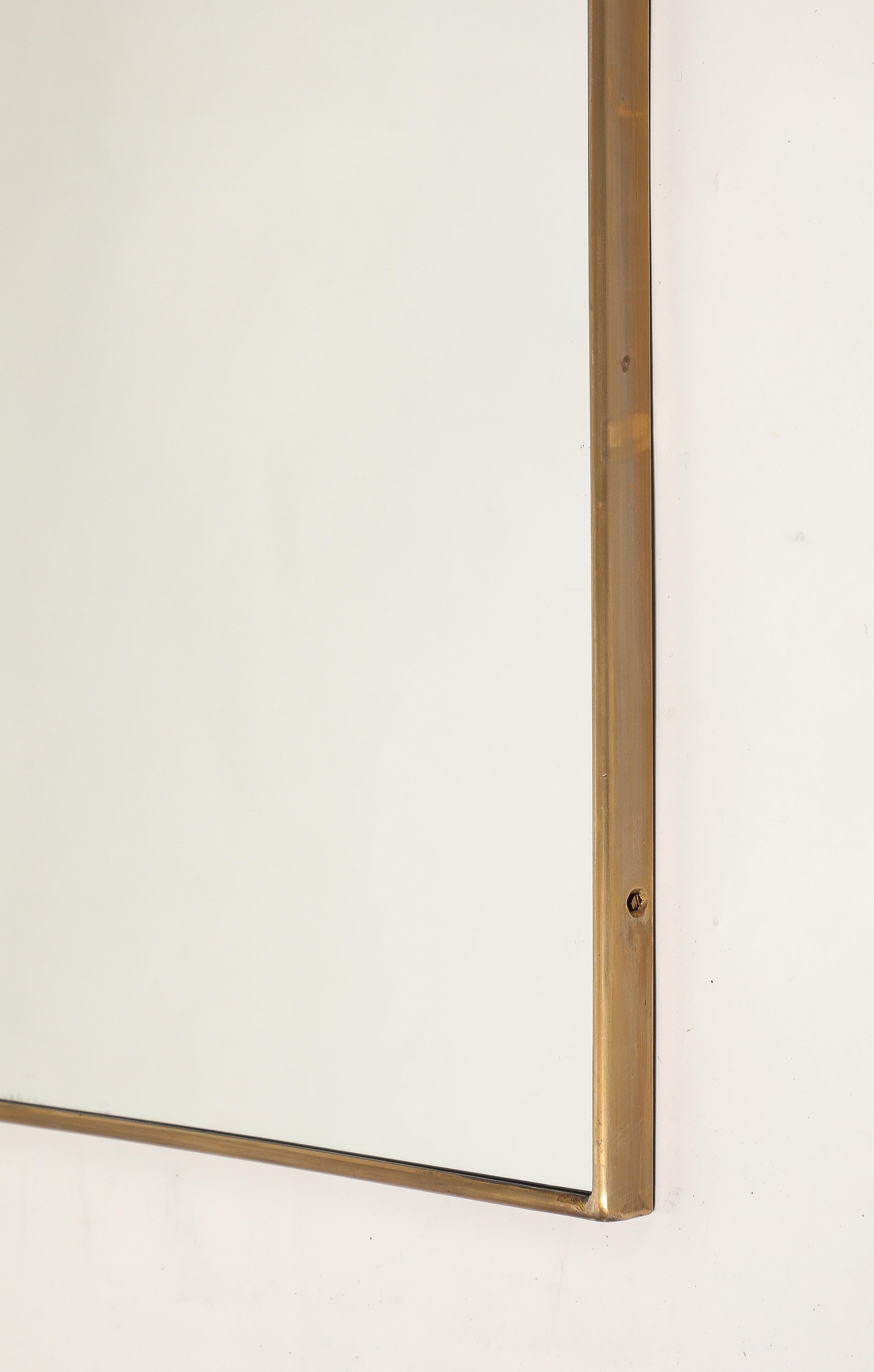 Miroir mural en laiton en forme d'arche, Italie du milieu du siècle, années 1950 en vente 3