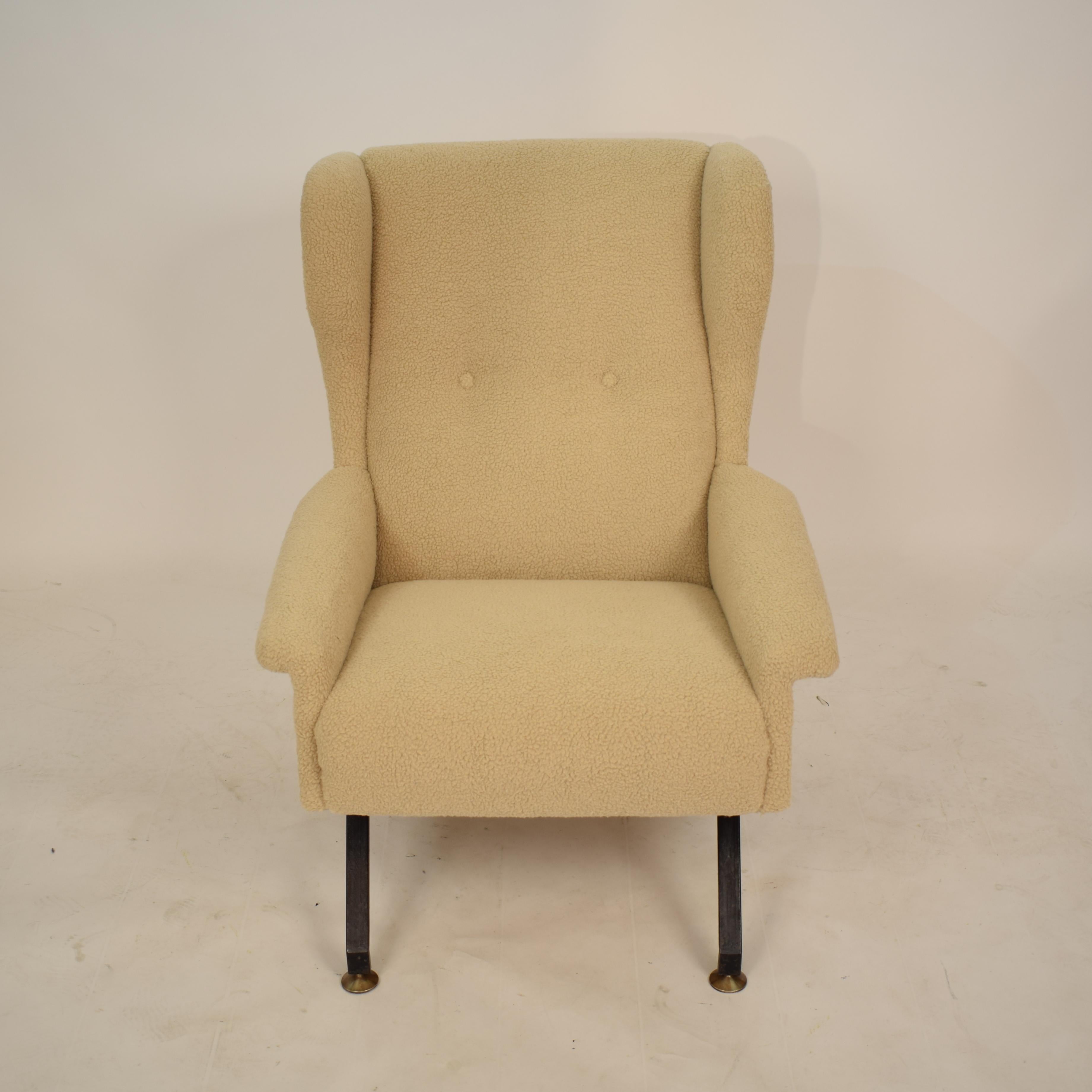 Midcentury Italian Armchair Lounge Chair in Beige Sandy Sheep Wool Fabric, 1950 5
