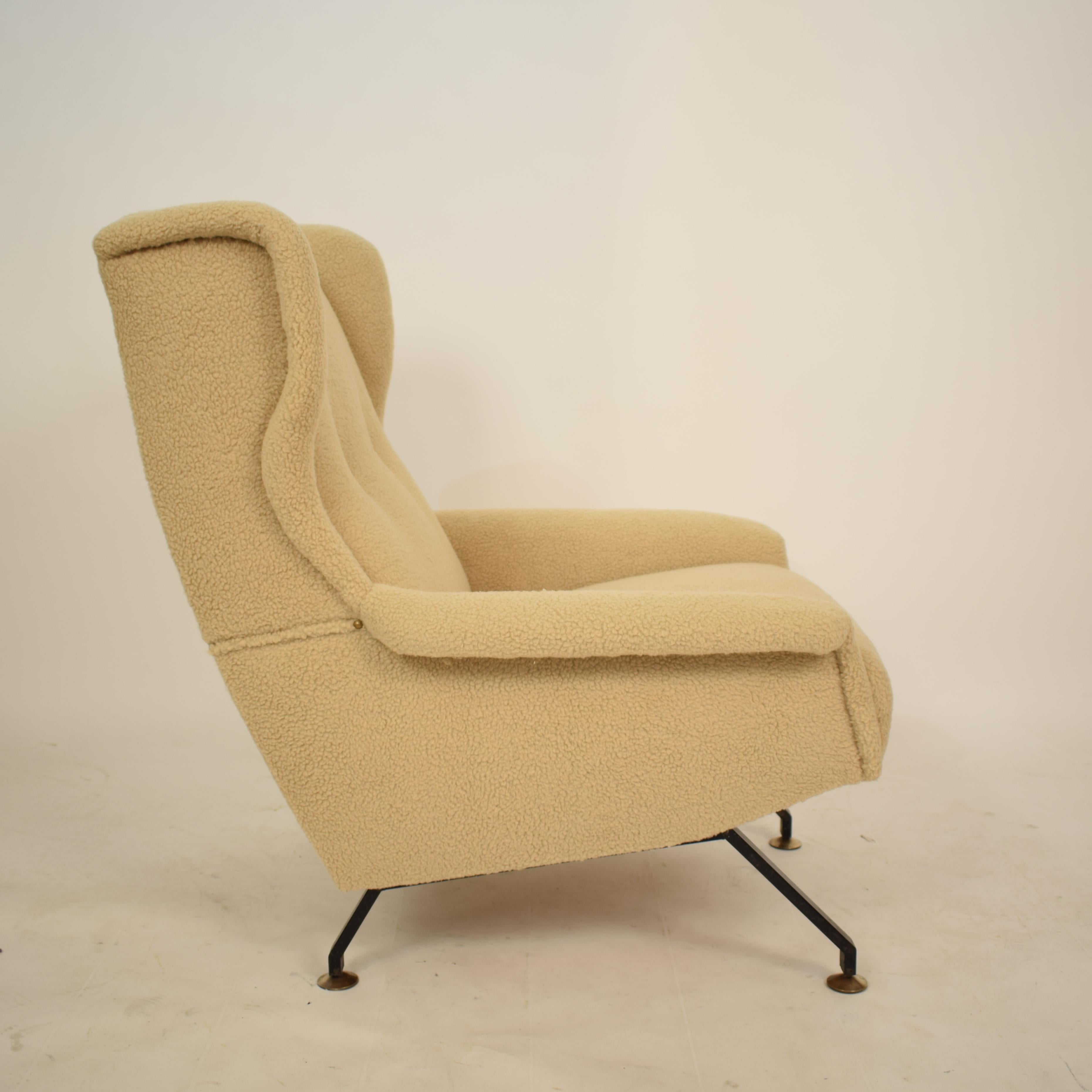 Mid-Century Modern Midcentury Italian Armchair Lounge Chair in Beige Sandy Sheep Wool Fabric, 1950
