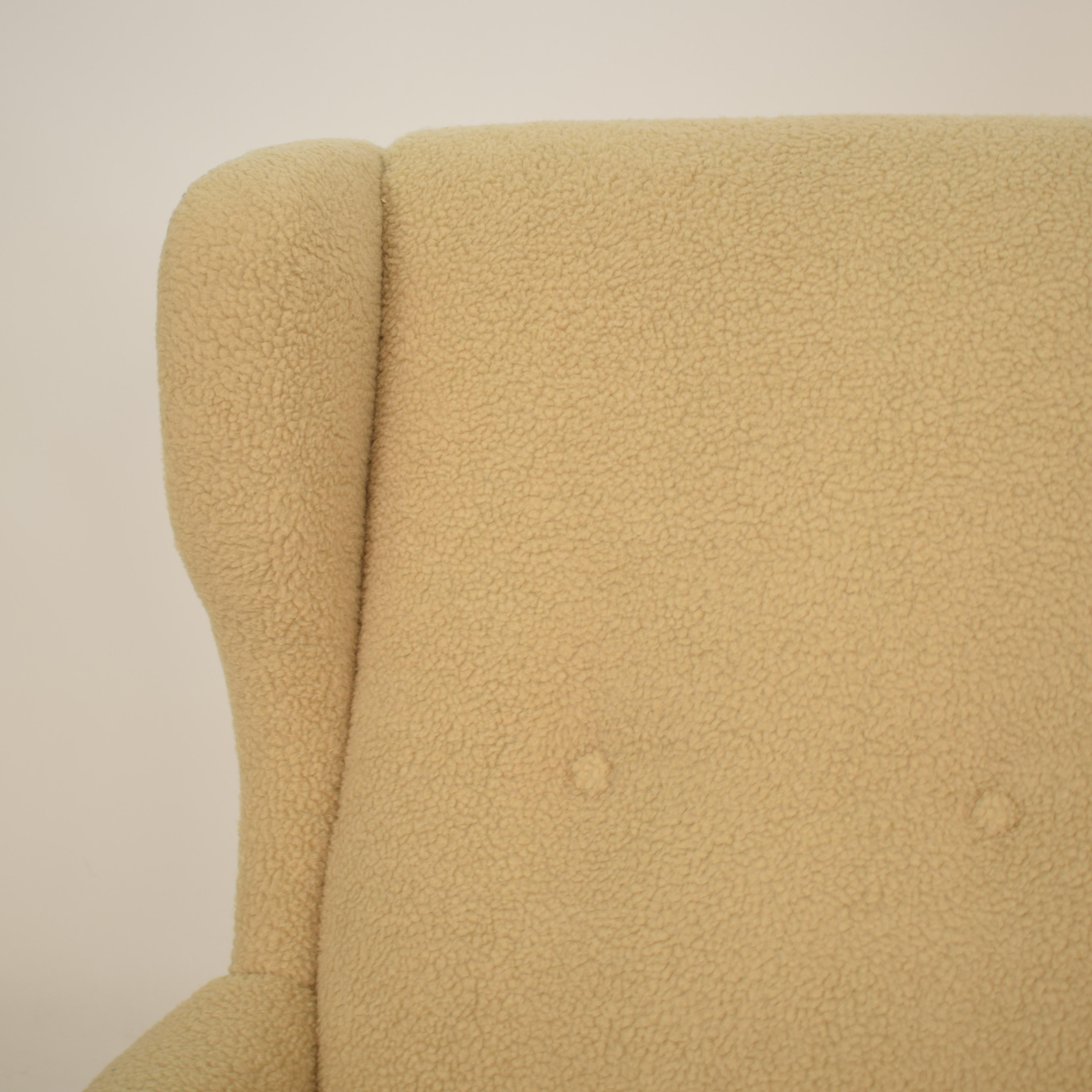 Midcentury Italian Armchair Lounge Chair in Beige Sandy Sheep Wool Fabric, 1950 2