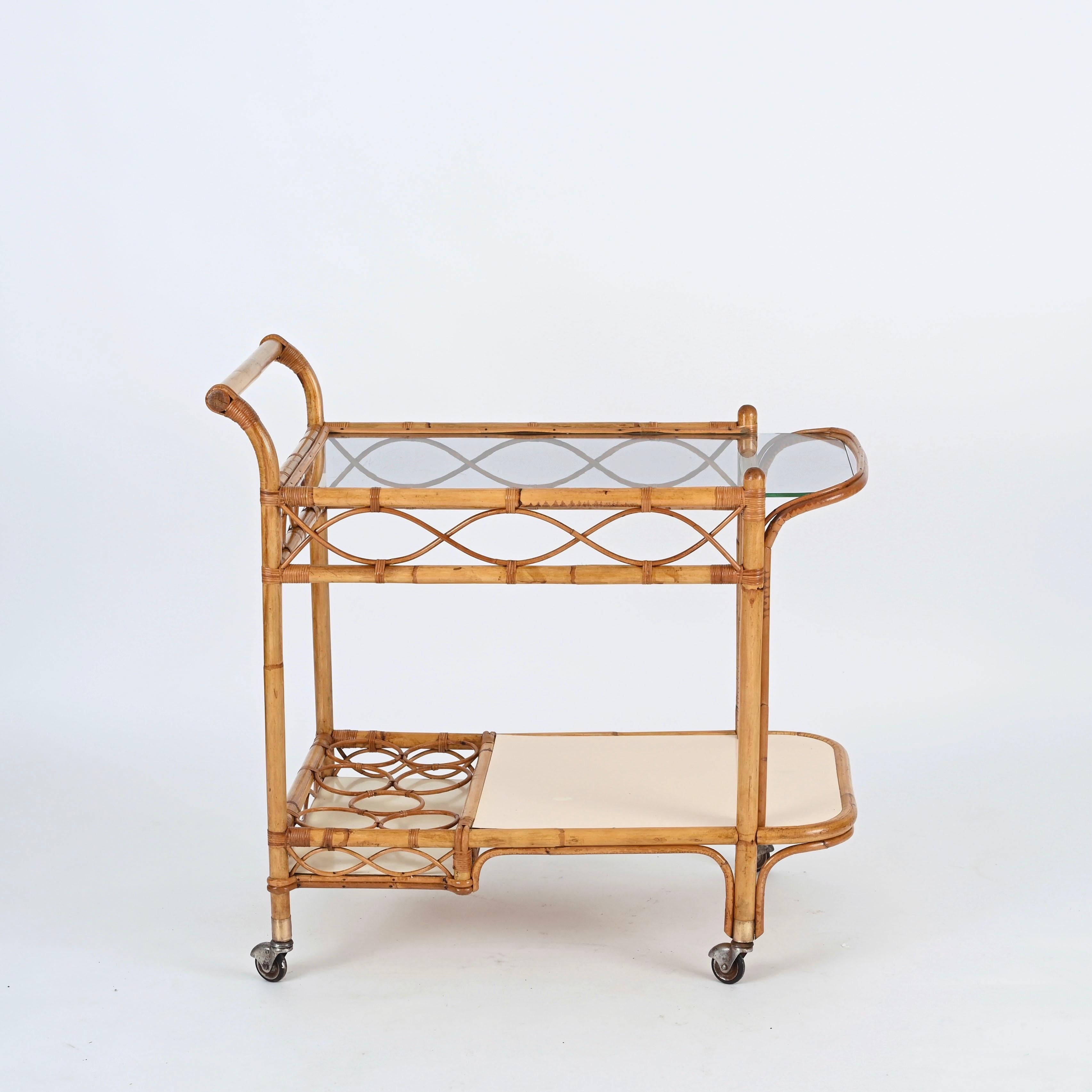 Midcentury Italian Bamboo, Rattan and Formica Bar Serving Cart, Italy 1960s In Good Condition For Sale In Roma, IT