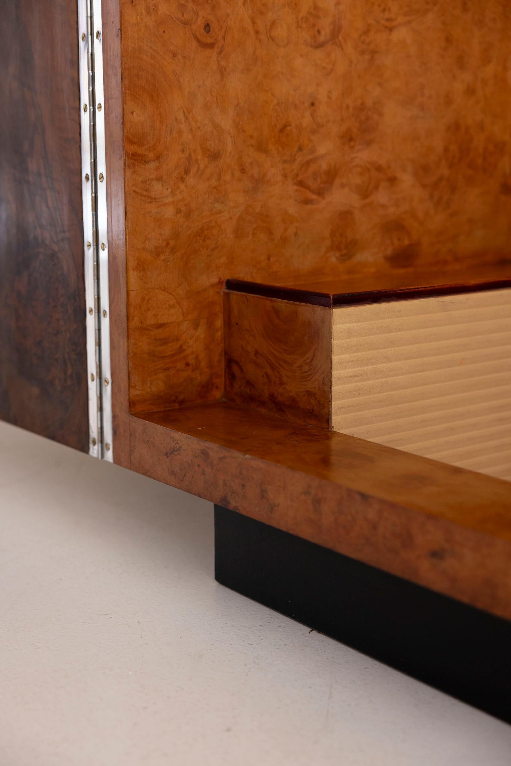 Mueble bar italiano de mediados de siglo, años 30 en venta 4