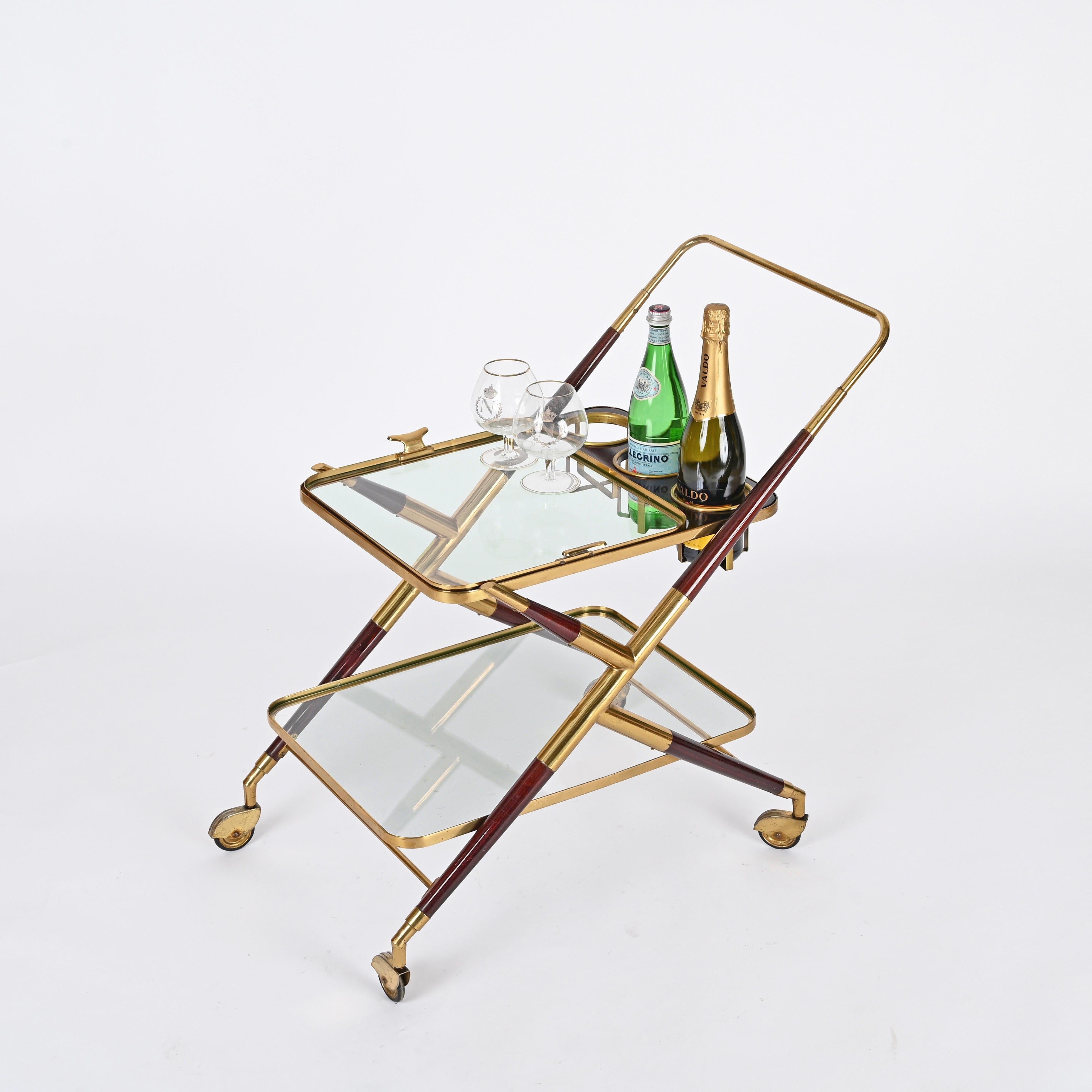 Chariot de service italien du milieu du siècle dernier par Cesare Lacca, en laiton et bois, 1950 en vente 5
