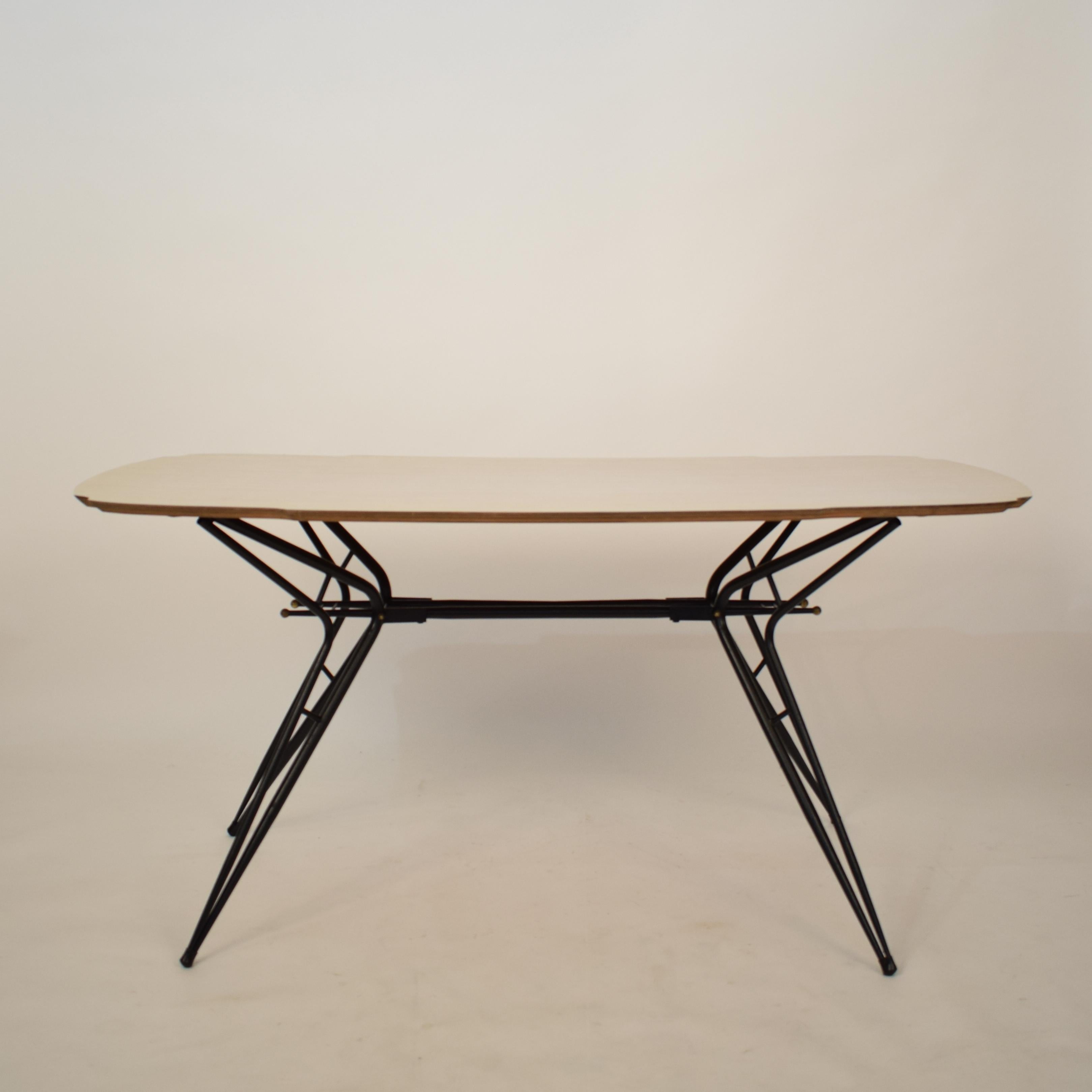 Mid-Century Modern Midcentury Italian Black and White Dining Table Attributed to Ico Parisi, 1958 For Sale