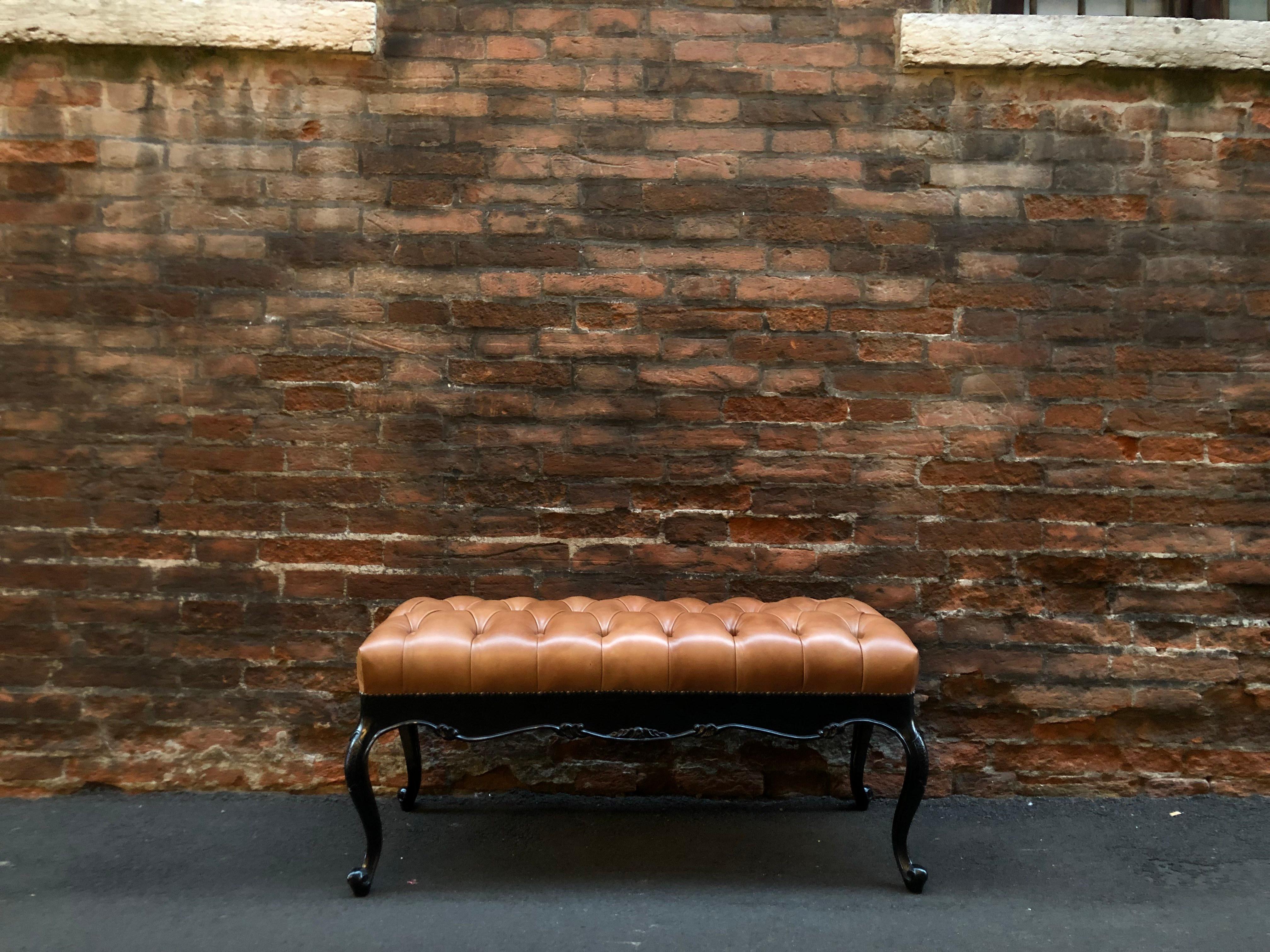 Midcentury Italian black lacquered engraved wood Tobacco leather Bench. From Italy, from 1950s.
Ideal as bench along a corridor, at the end of a bed, at the entrance.
Excellent conditions. Wooden part restored in conservative way, reupholstered