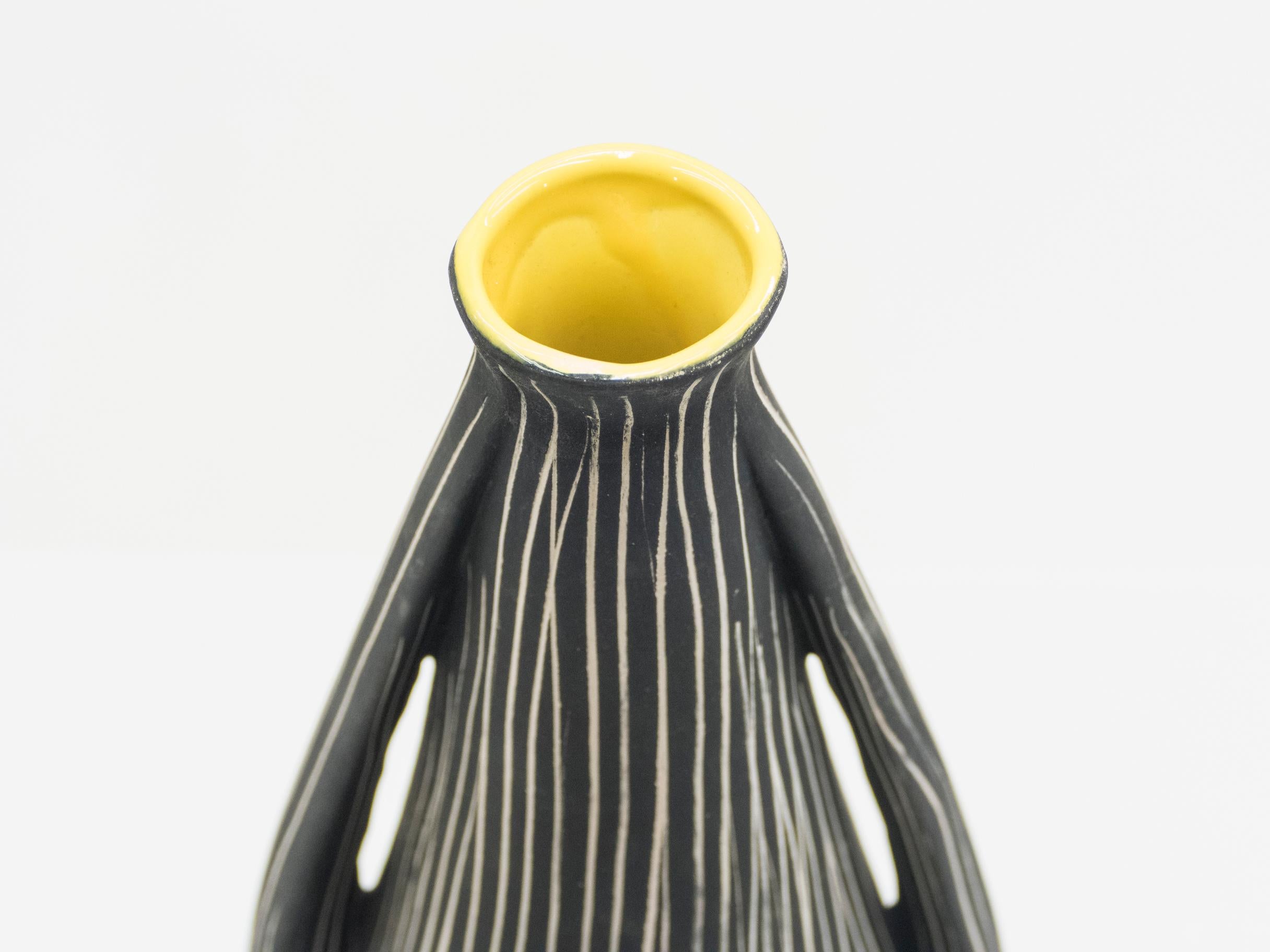 Midcentury Italian Black Yellow Enamel Ceramic Vase, 1960s In Good Condition In Paris, IDF