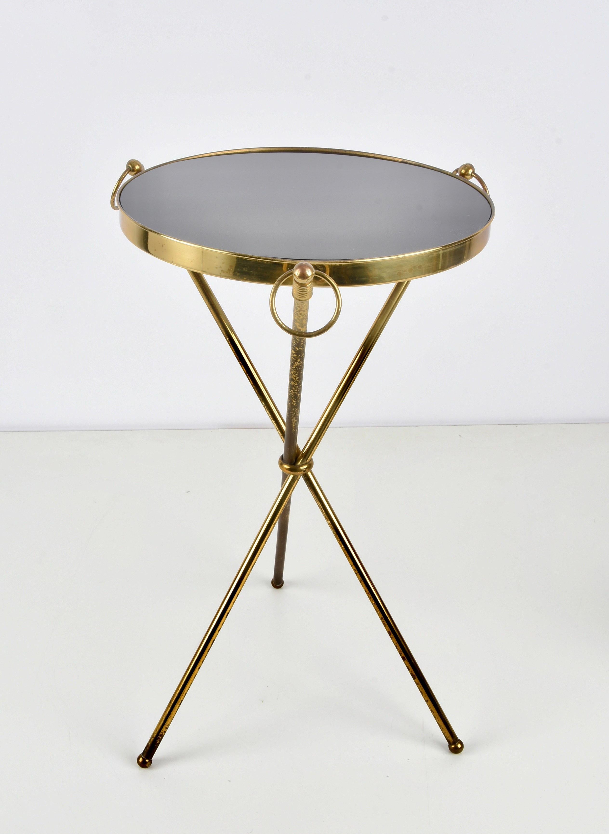 Mid-Century Modern Midcentury Italian Brass and Glass Round Side Table with Tripod Structure, 1950s