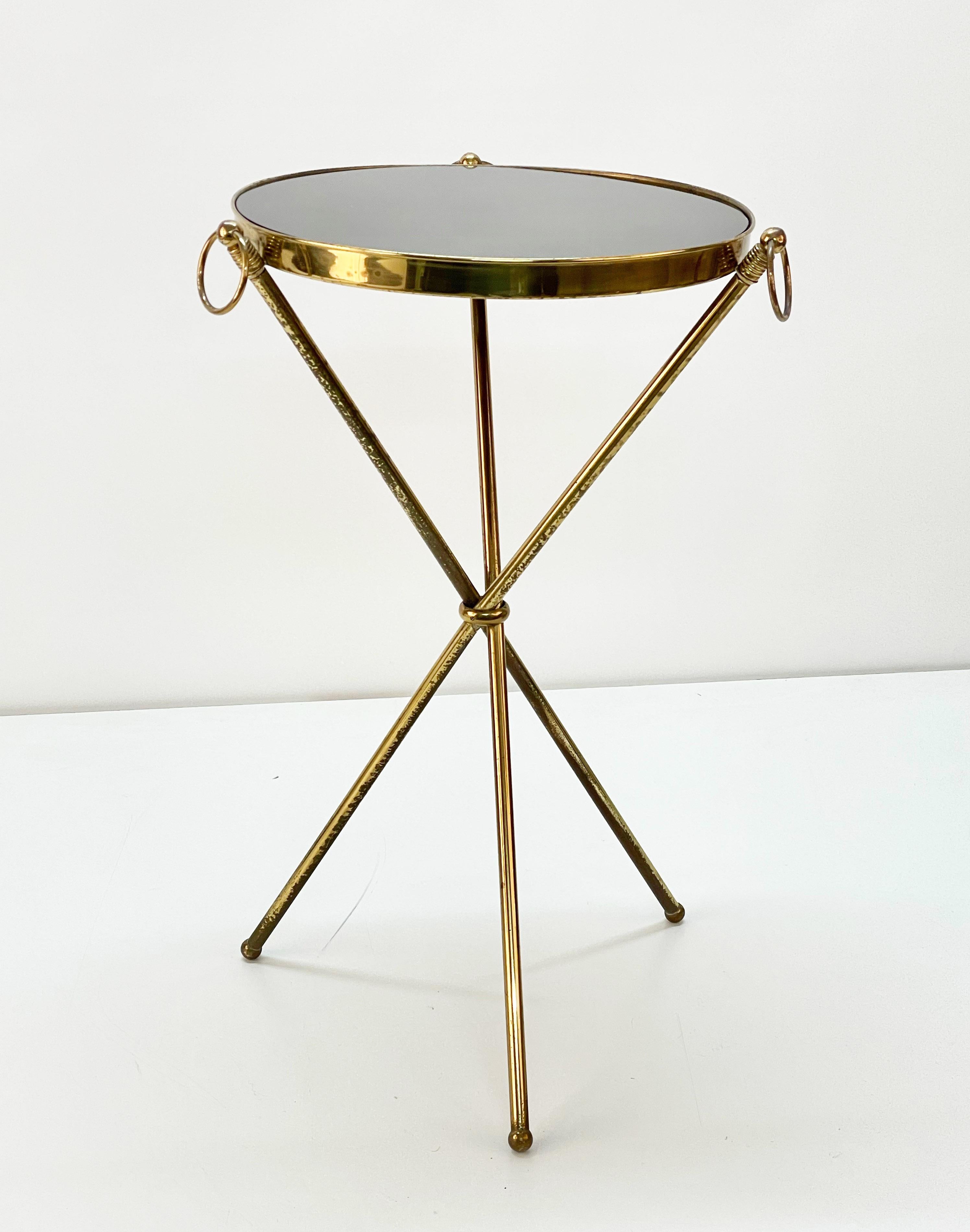 Midcentury Italian Brass and Glass Round Side Table with Tripod Structure, 1950s 4