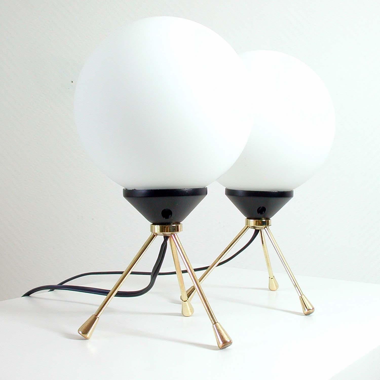 Midcentury Italian Brass and Opal Sputnik Table Lamps, Set of 2, 1950s 1
