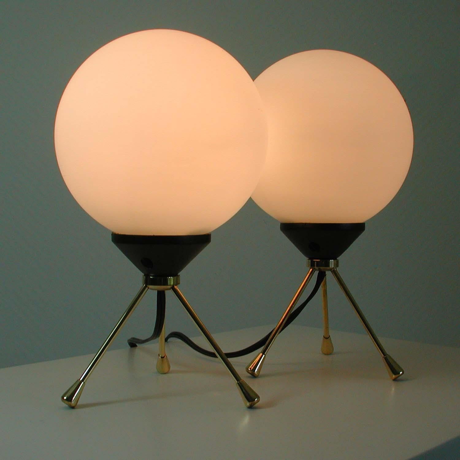 Midcentury Italian Brass and Opal Sputnik Table Lamps, Set of 2, 1950s 3