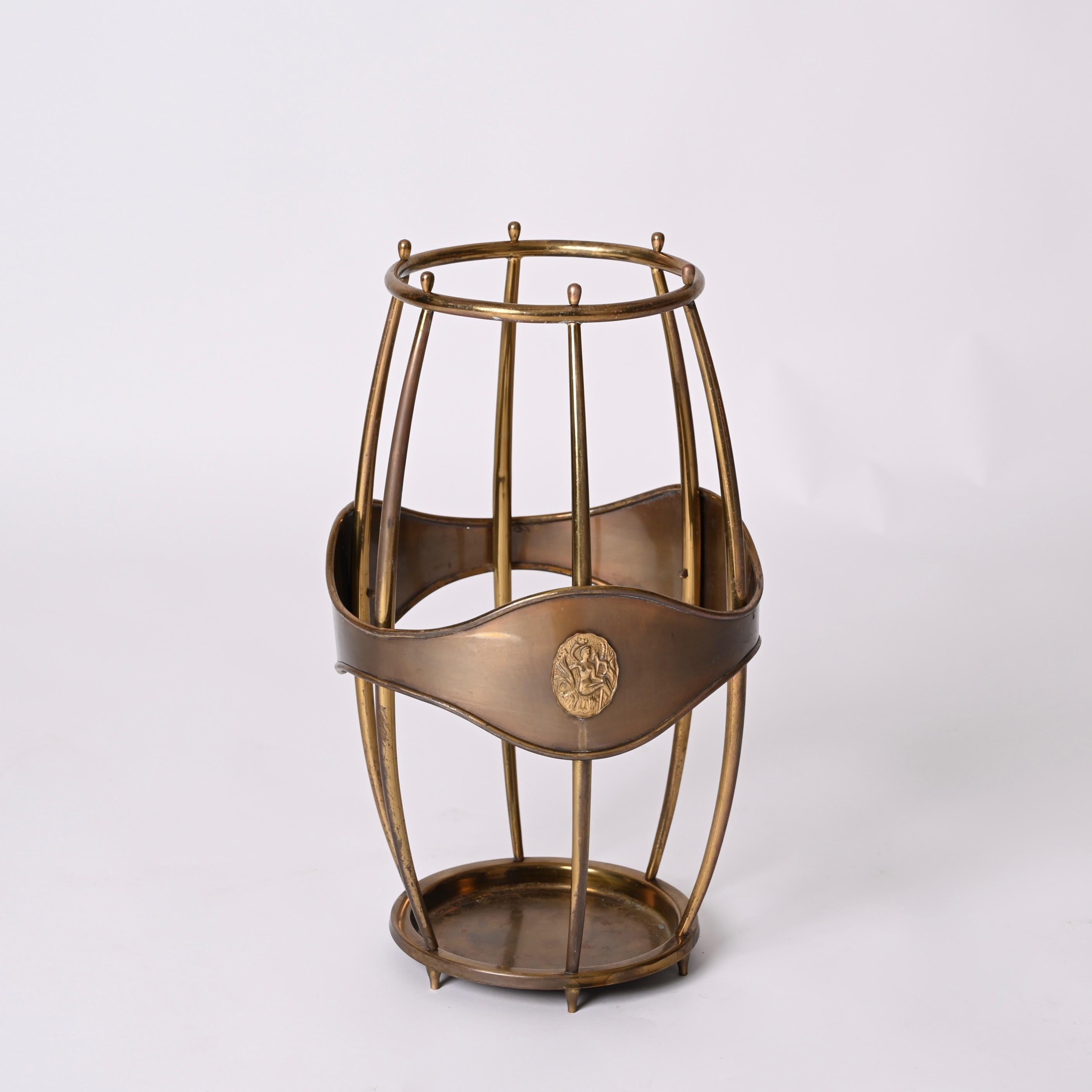Midcentury Italian Brass Barrell-Shaped Umbrella Stand and Cane Holder, 1950s For Sale 8