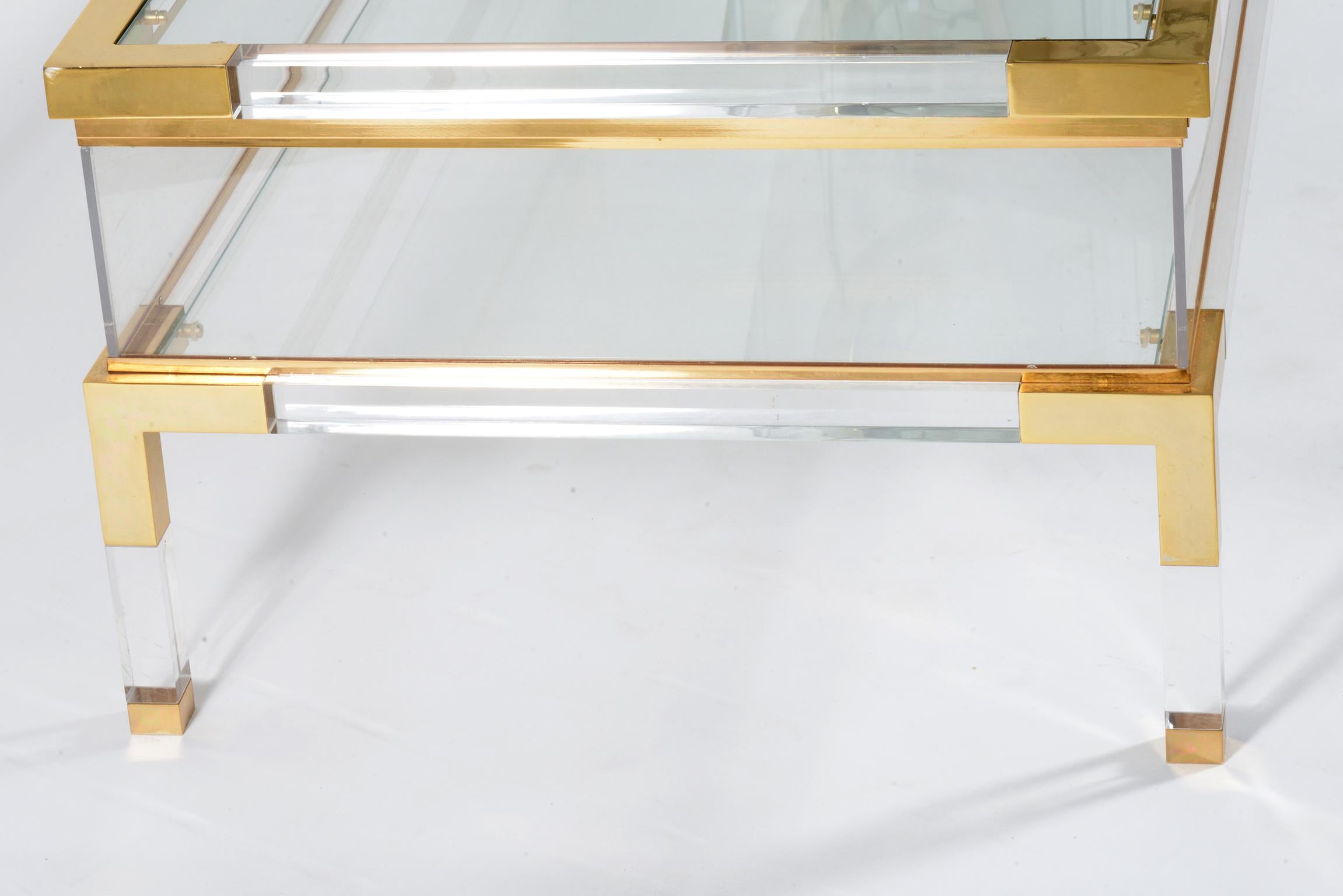 Midcentury Italian Brass Lucite and Glass Coffee Sofa Table, 1970 4