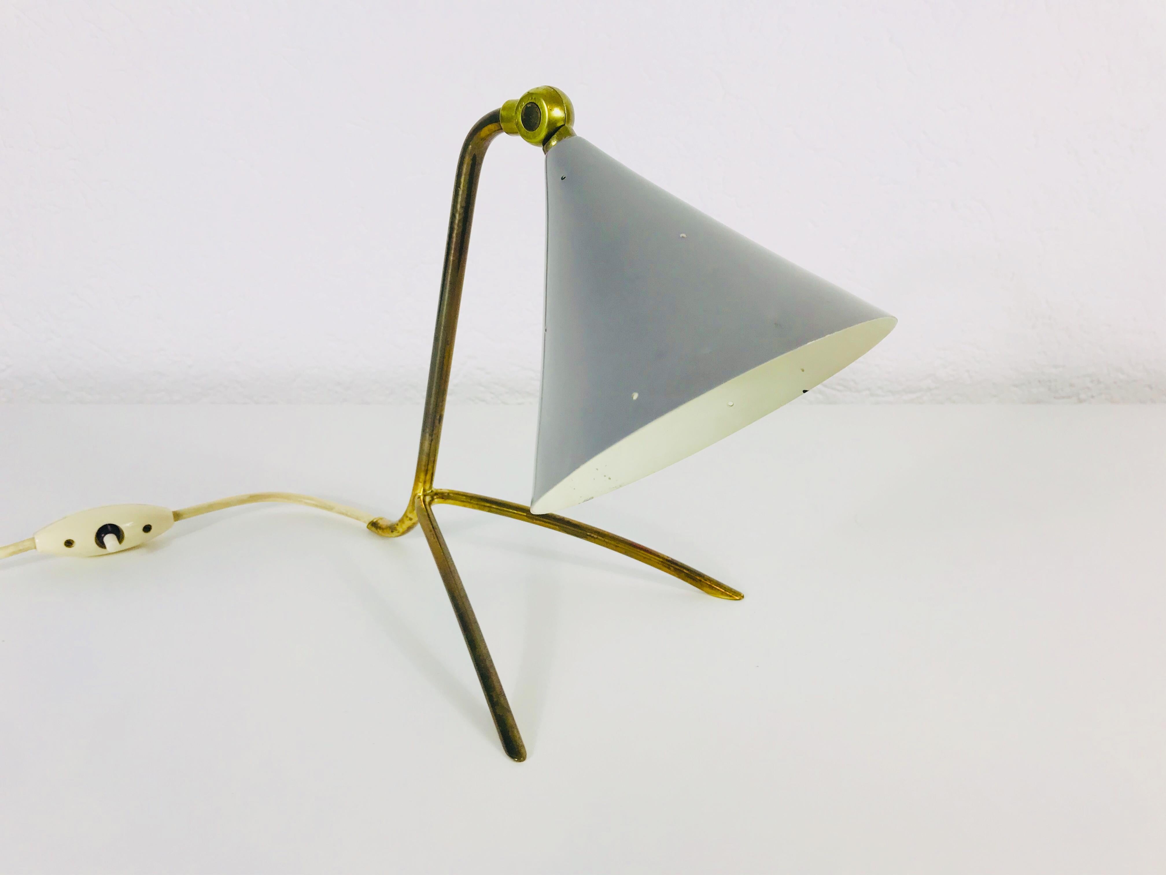 Midcentury Italian Brass Tripod Table Lamp Attributed to Stilnovo, 1950s 3