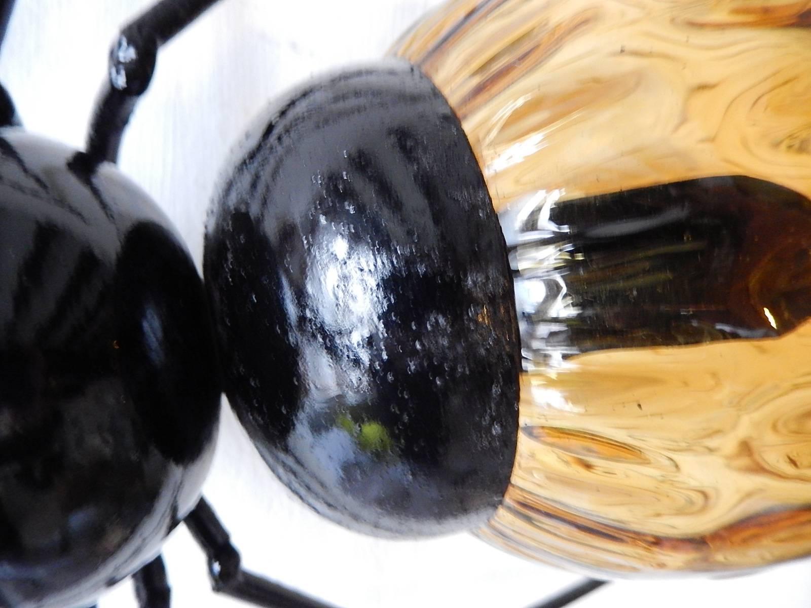Midcentury Italian Brutalist Spider Amber Glass Body Sconce For Sale 2