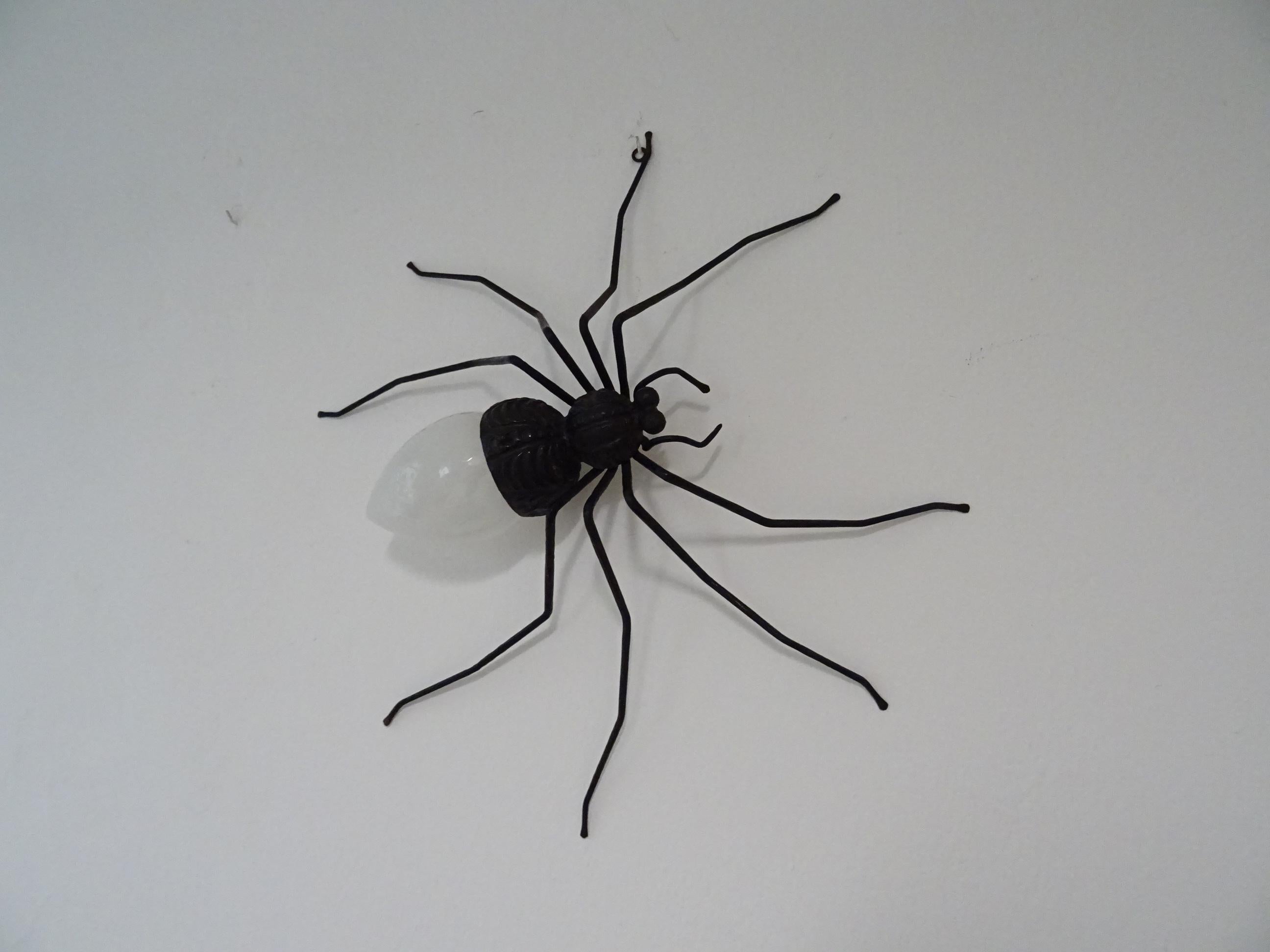 Midcentury Italian Brutalist Spider White Opaline Glass Body Sconce In Good Condition In Modena (MO), Modena (Mo)