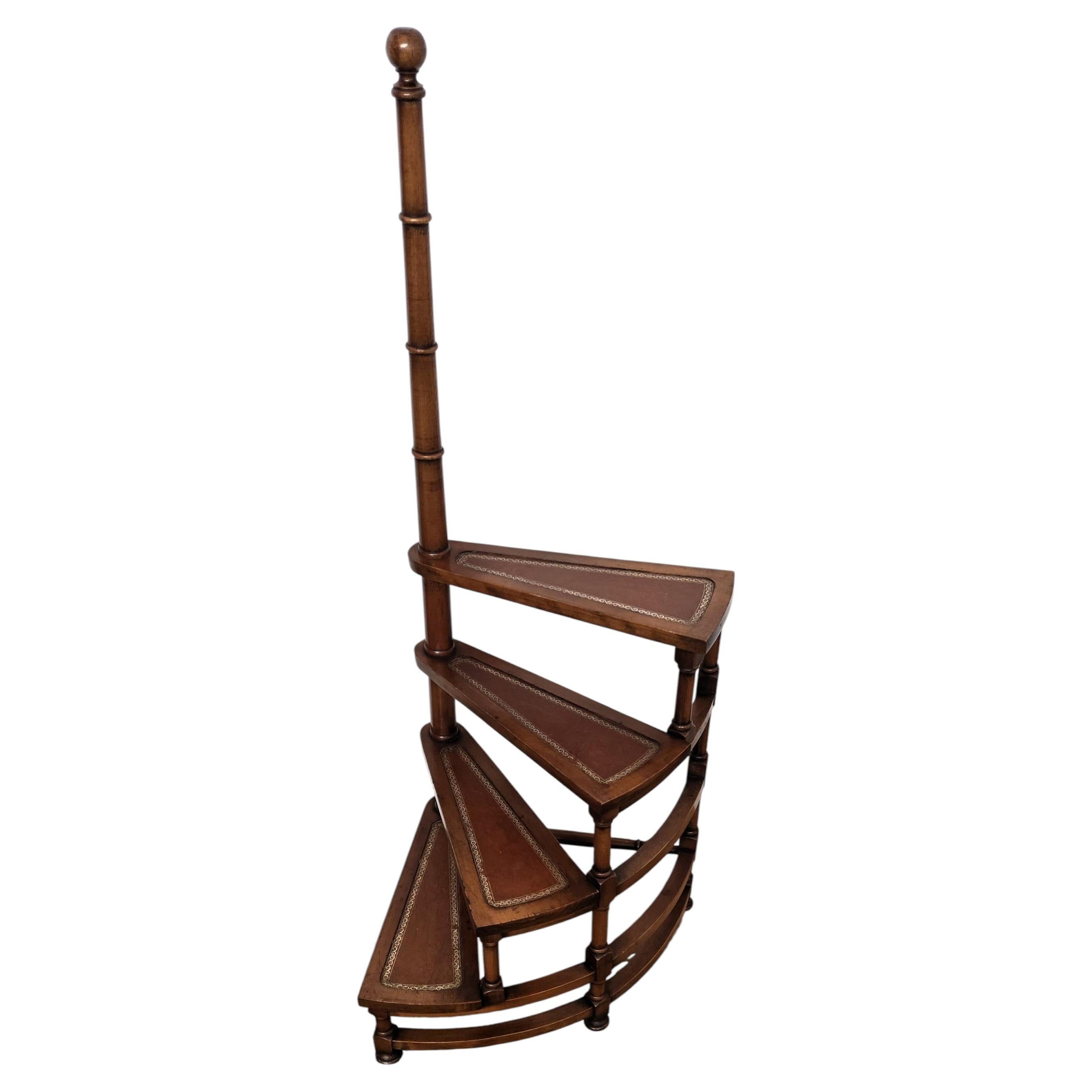 Midcentury Italian Carved Walnut Wood and Leather Spiral 4-Step Library Ladder