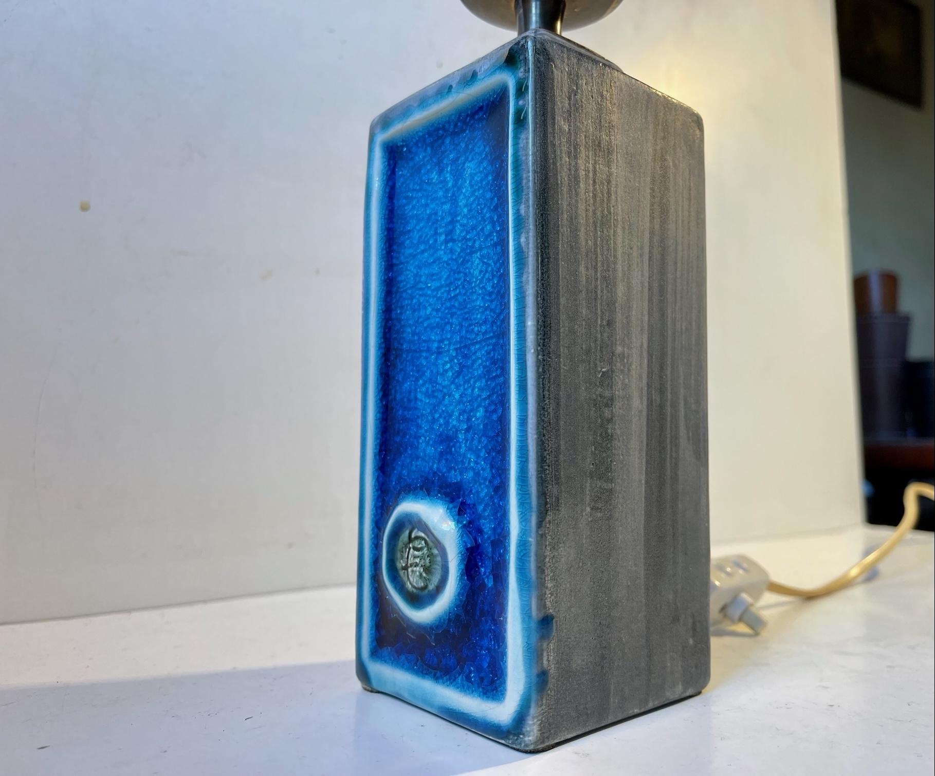 Rectangular ceramic table lamp with blue craquele/crackle glaze. Made in Italy, possibly by Bistossi, during the 1960s on commission from Elektrik in Norway. Please notice that is is sold without the model shade. Please personalize with your own.