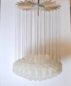 Midcentury Italian Chandelier After Zeroquattro in Brass and Murano Glass Bubble