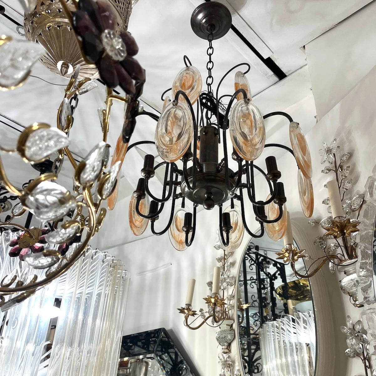 Metà XX secolo Lampadario italiano del Medioevo in vendita