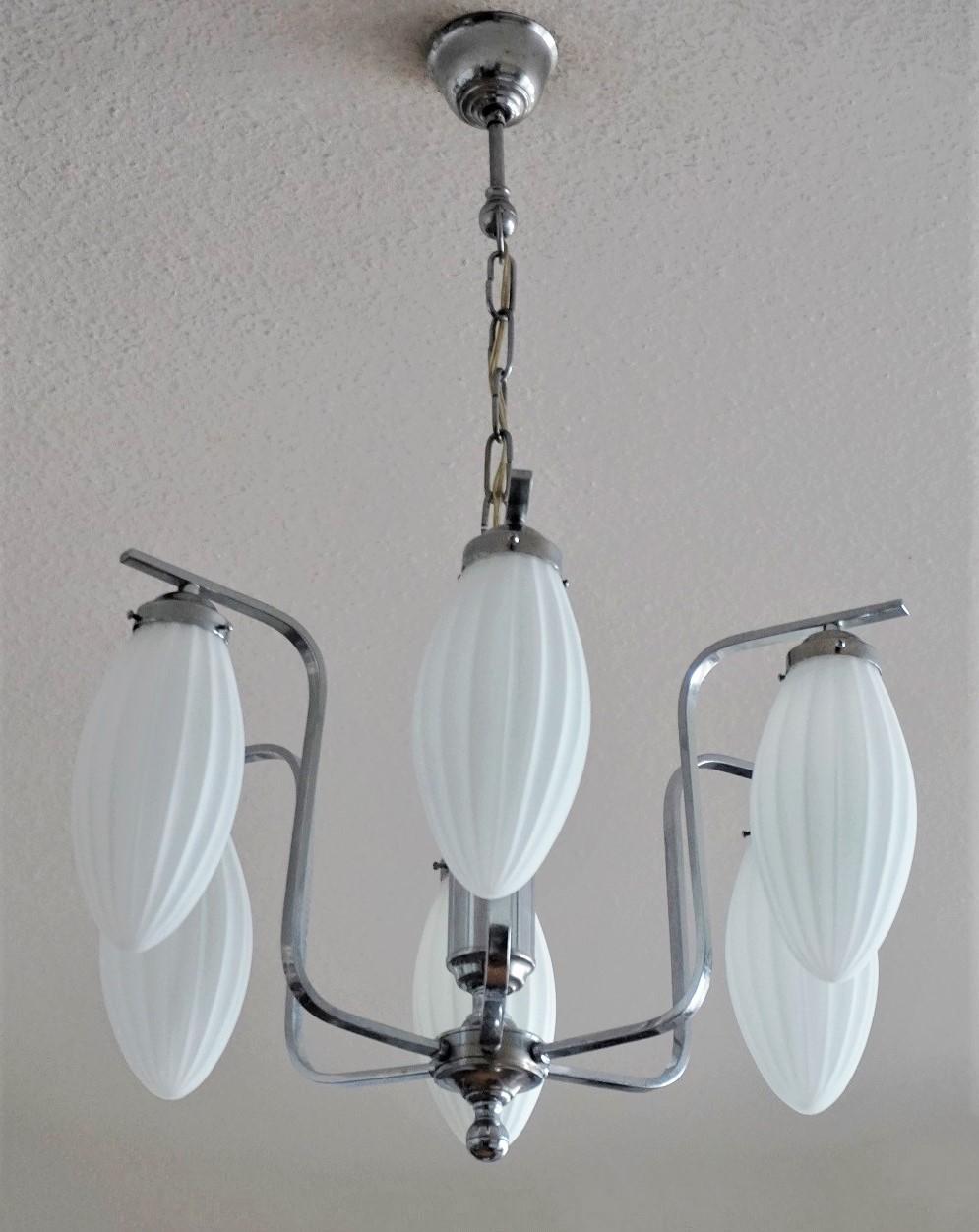 Stained Midcentury Italian Chromed Chandelier with Six Satin White Glass Globes, 1960s For Sale