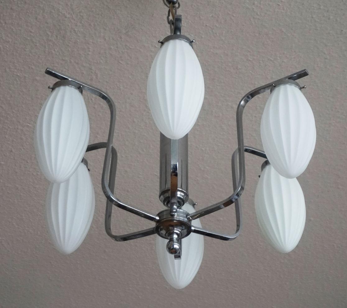 Midcentury Italian Chromed Chandelier with Six Satin White Glass Globes, 1960s In Good Condition For Sale In Frankfurt am Main, DE