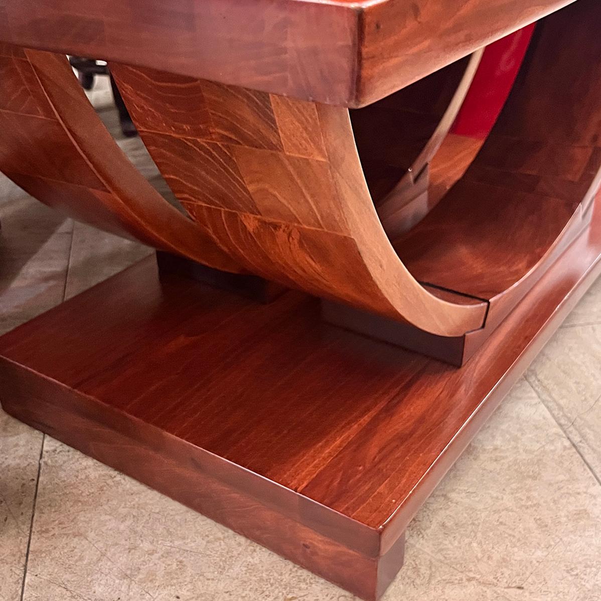 Midcentury Italian Coffee Table In Good Condition For Sale In New York, NY